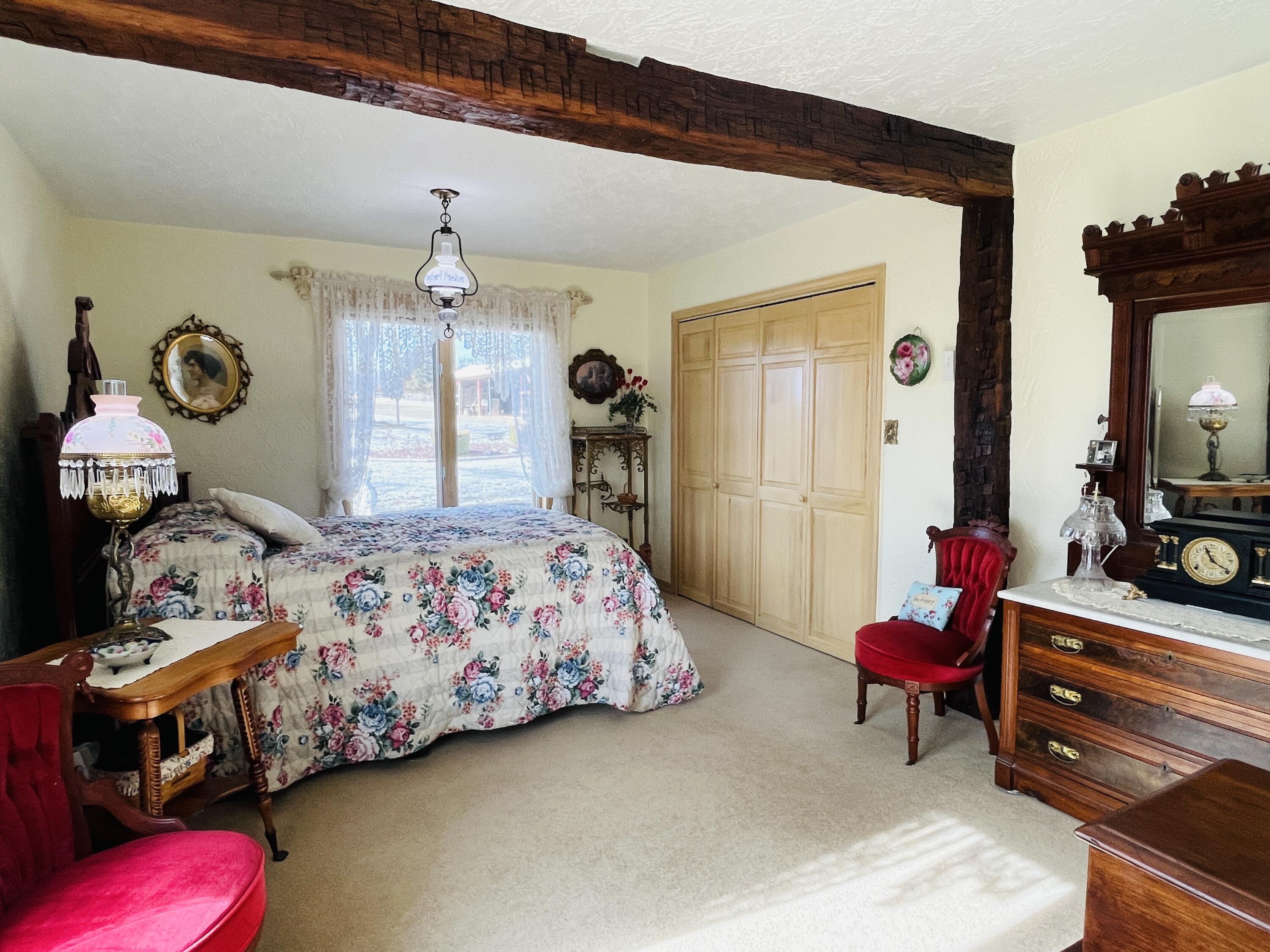 4298 Shady Grove Road Property Photo 32