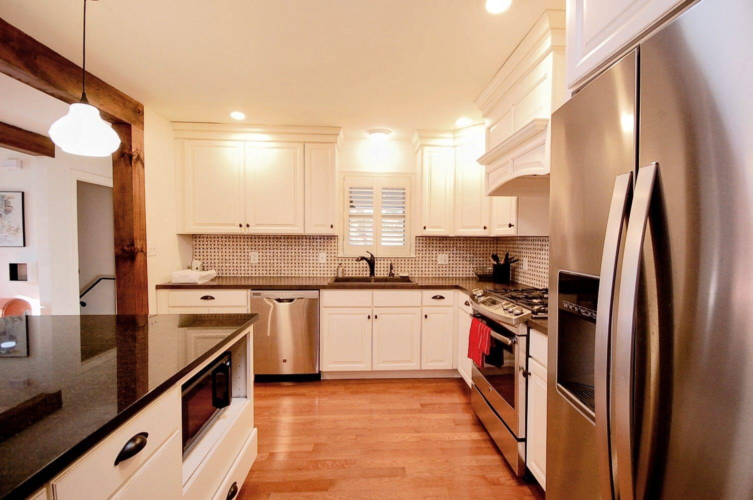 2116 East Lakewood Street Property Photo 9