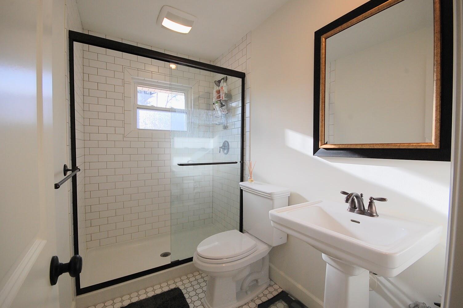 2116 East Lakewood Street Property Photo 22