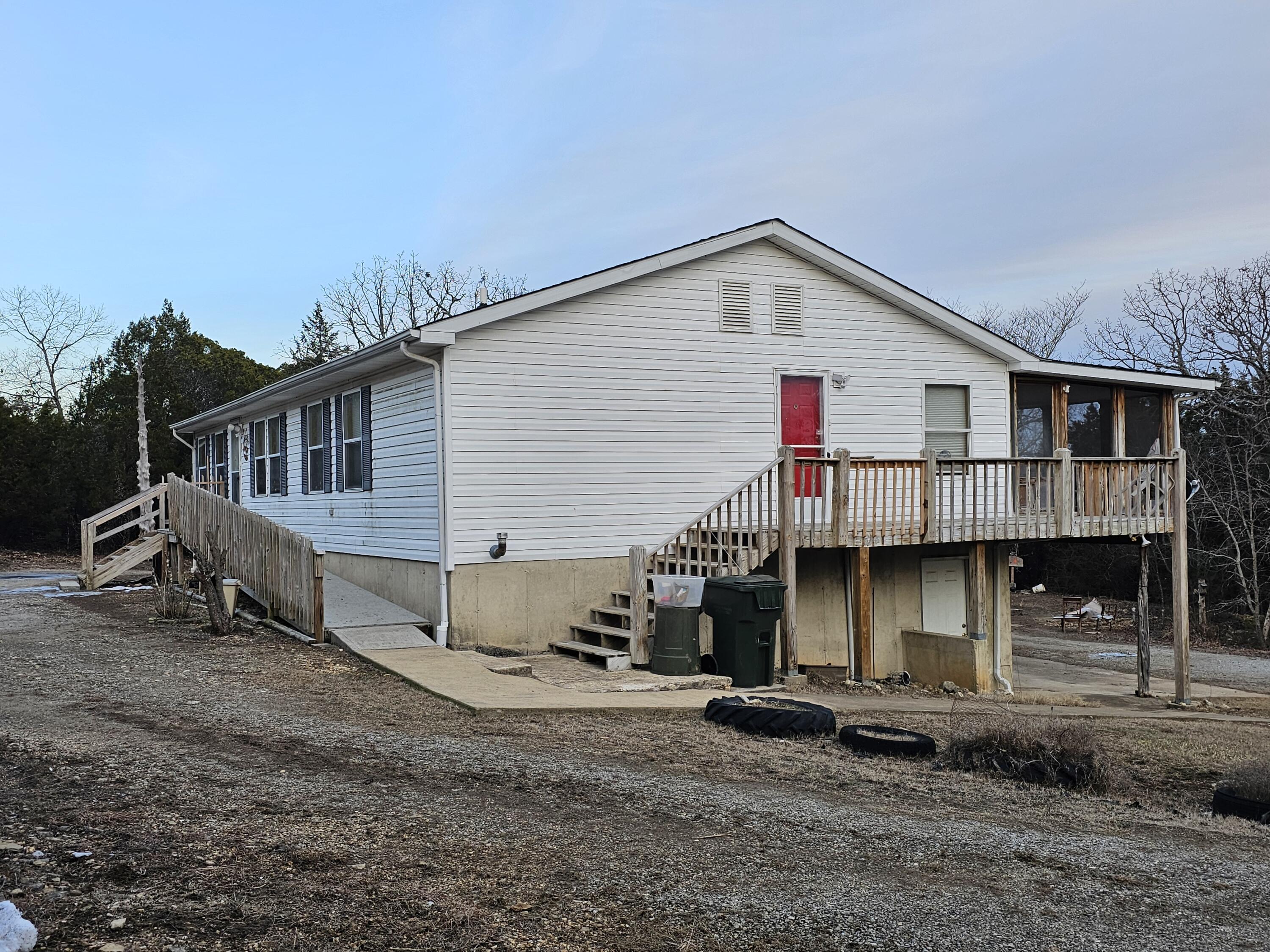979 Matherly Road Property Photo 3