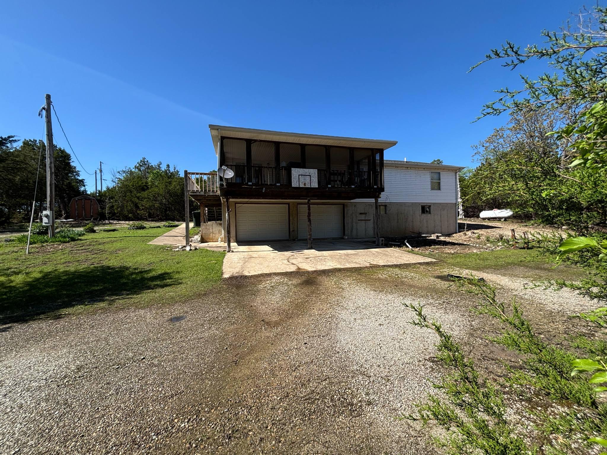 979 Matherly Road Property Photo 10
