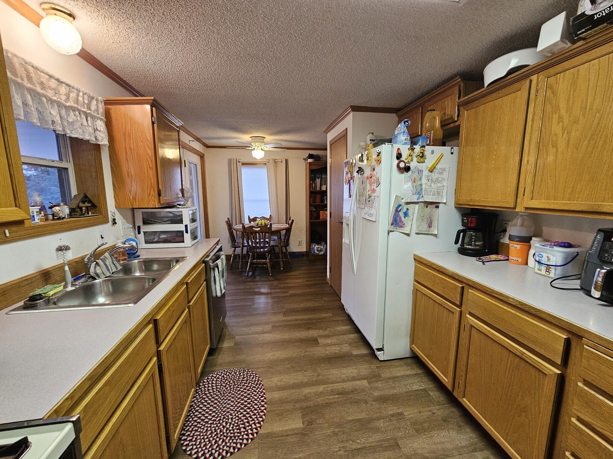 979 Matherly Road Property Photo 13