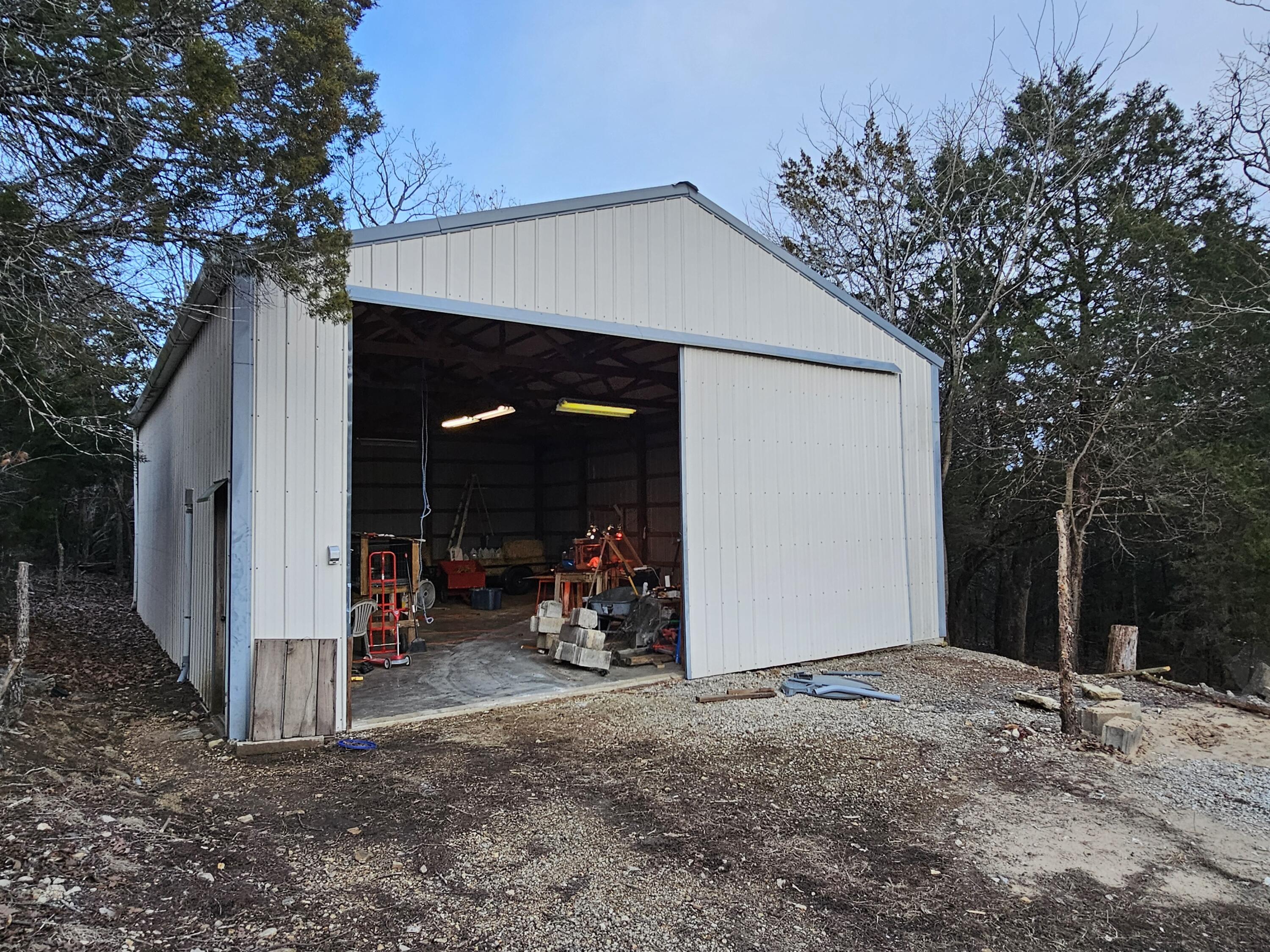 979 Matherly Road Property Photo 32