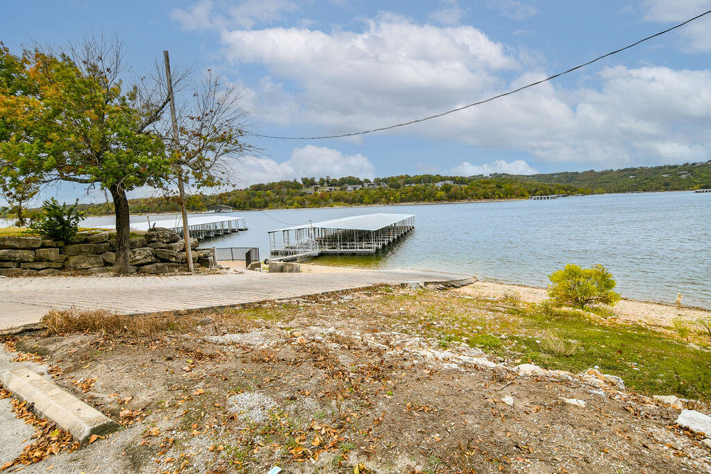 80 Kimberling Crossing Drive Property Photo 18