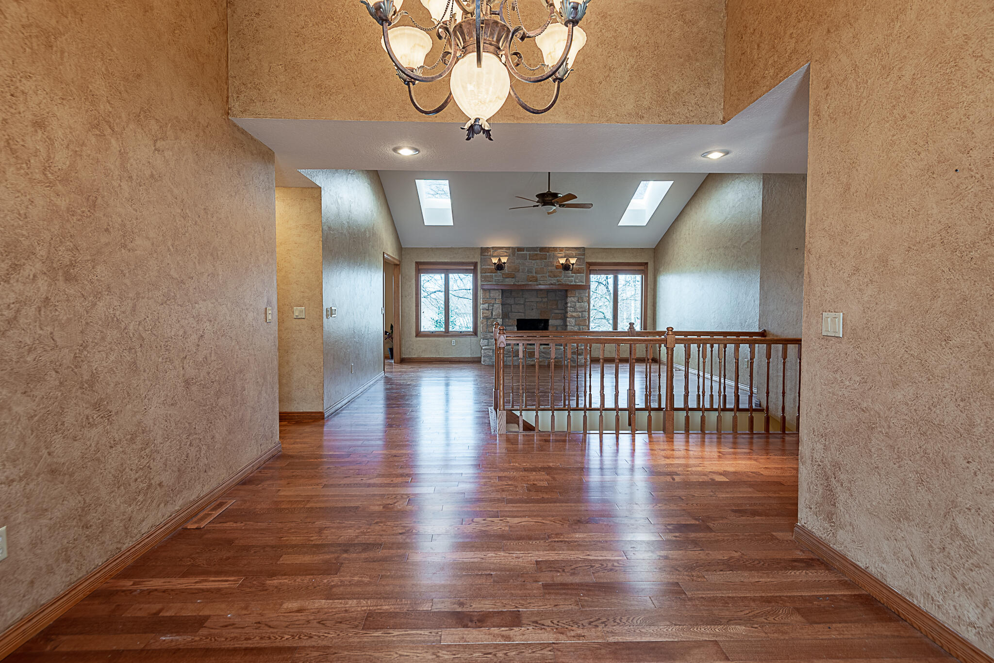 5455 South Ferguson Avenue Property Photo 6