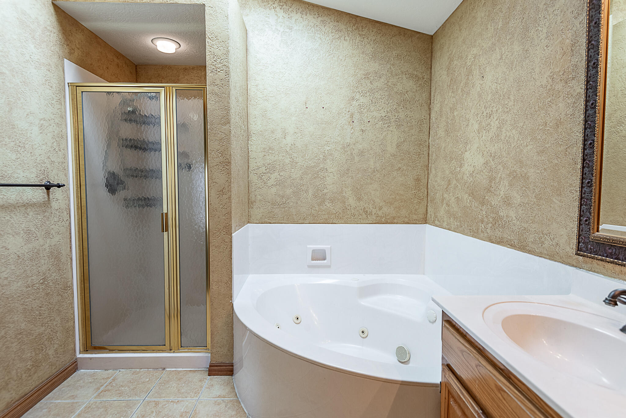 5455 South Ferguson Avenue Property Photo 19
