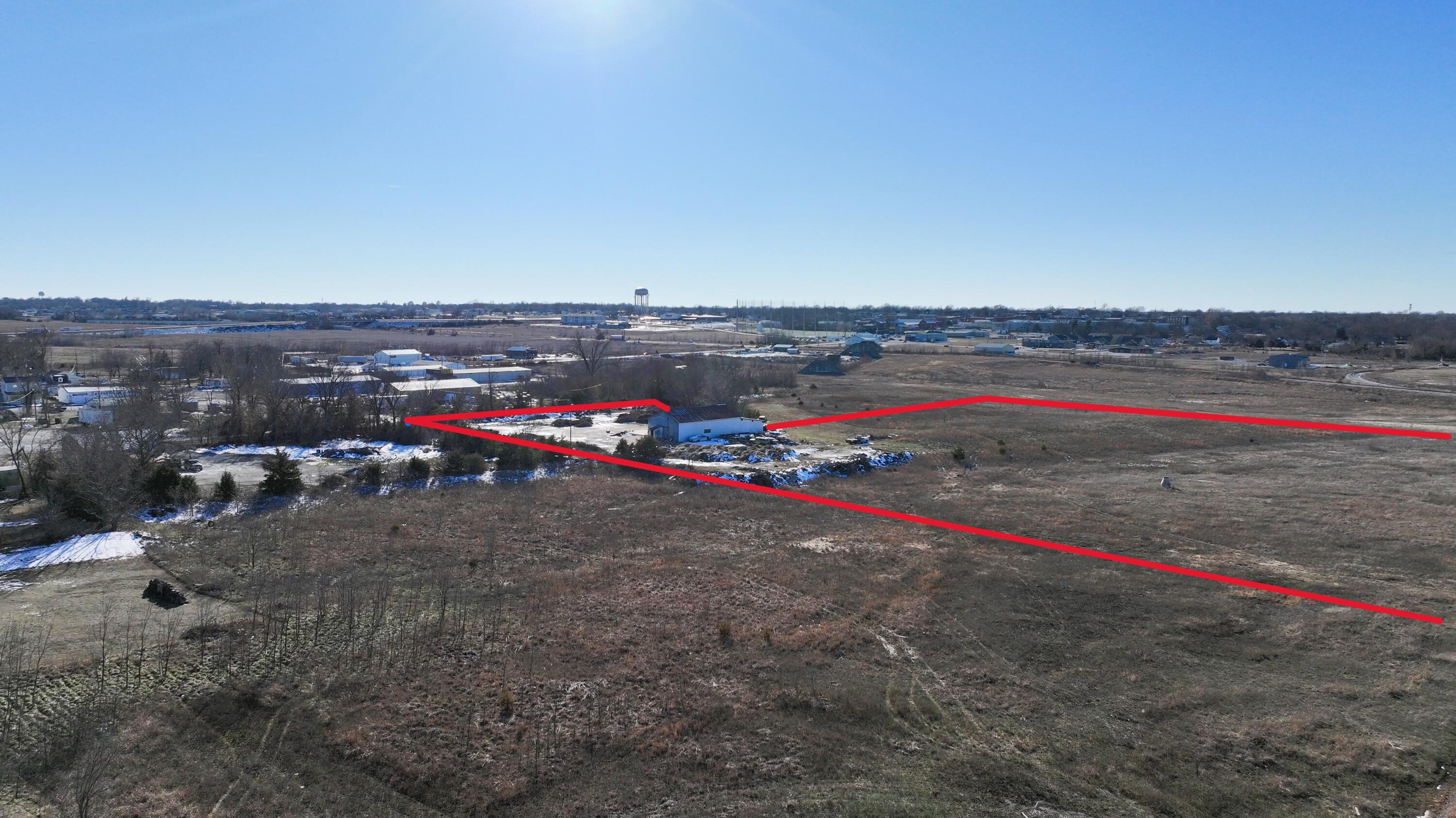 200 North Davey Street Property Photo 3