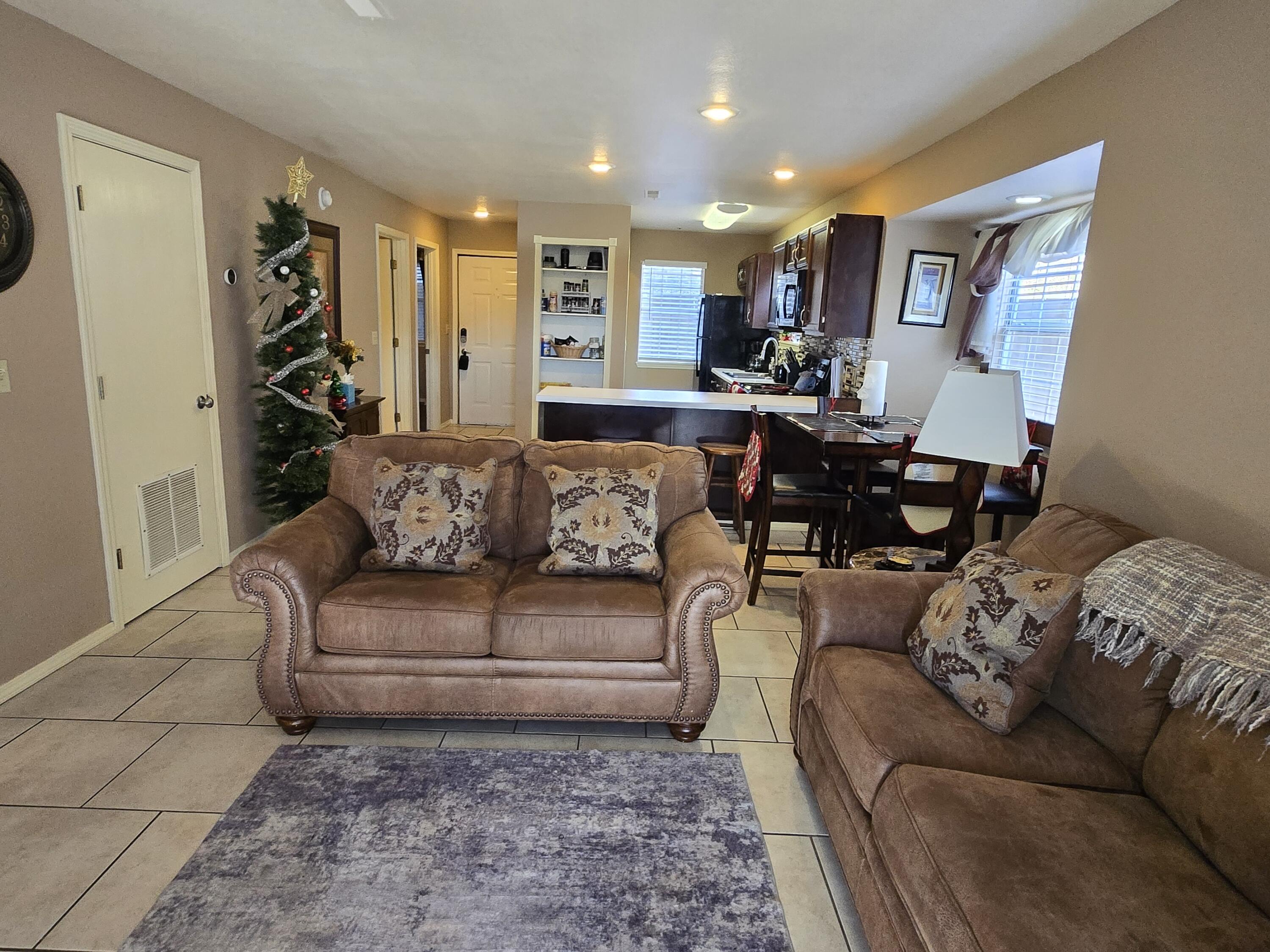 39 Lantern Bay Lane Property Photo 1