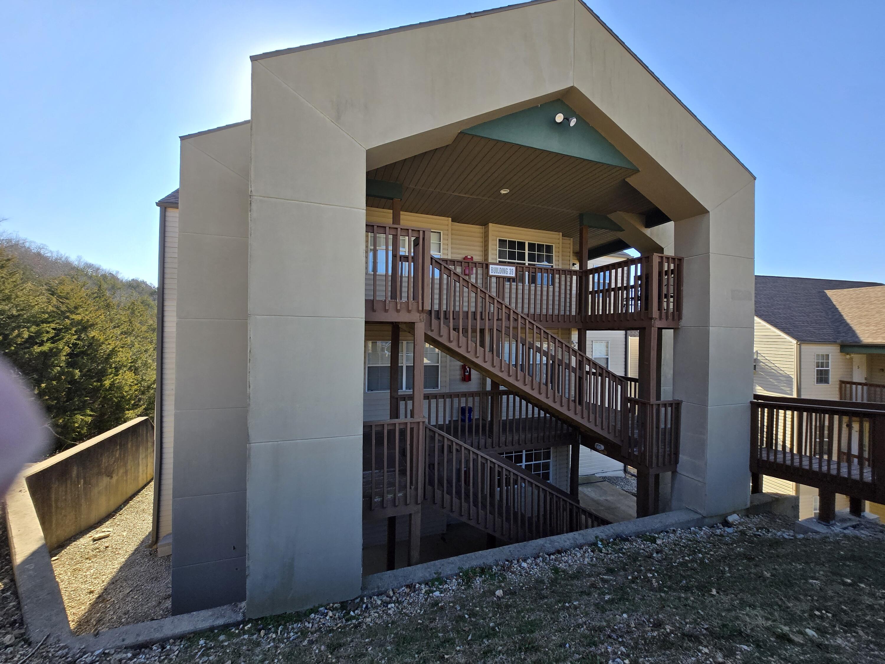 39 Lantern Bay Lane Property Photo 14