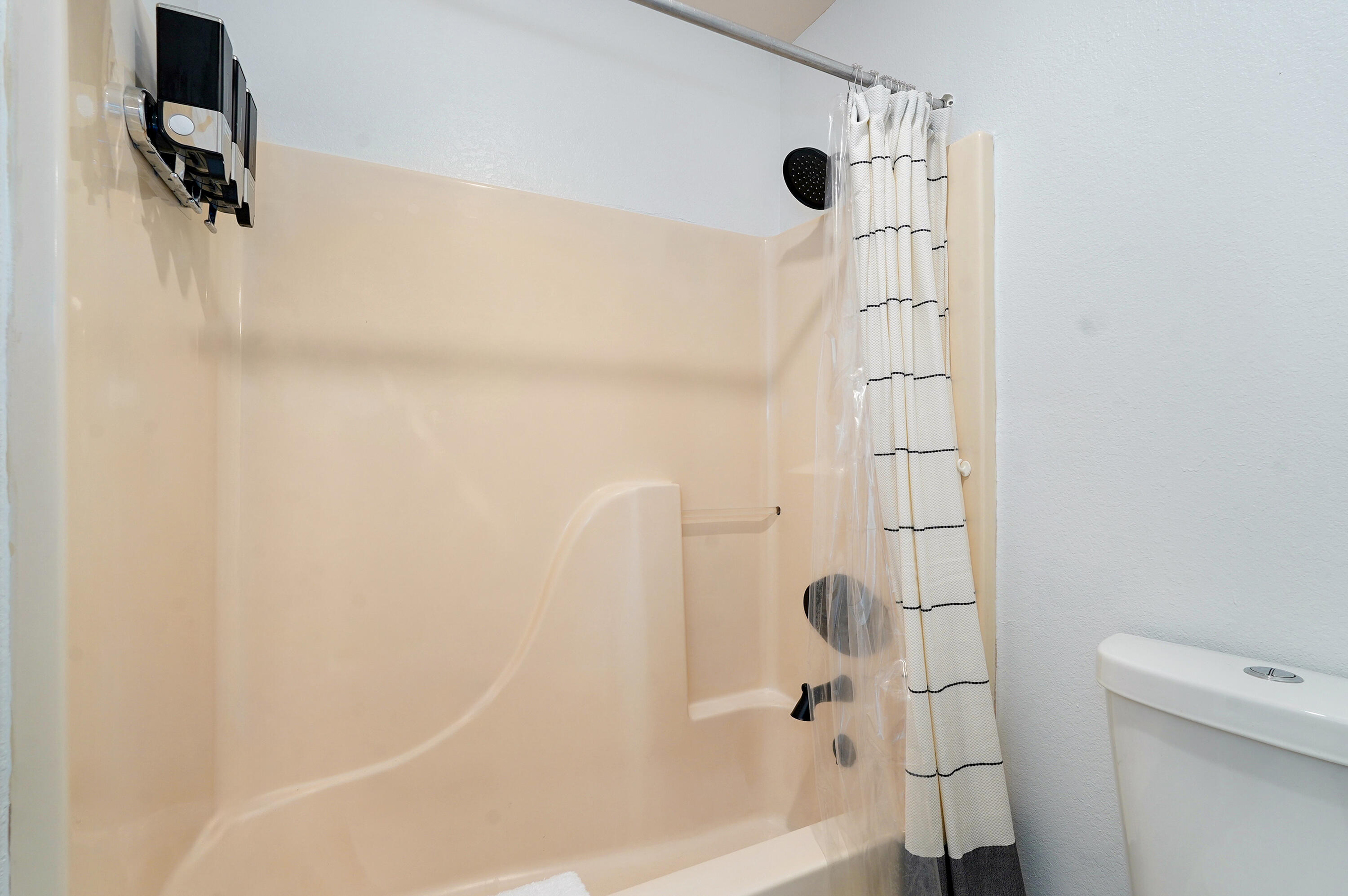 39 Lantern Bay Lane Property Photo 17