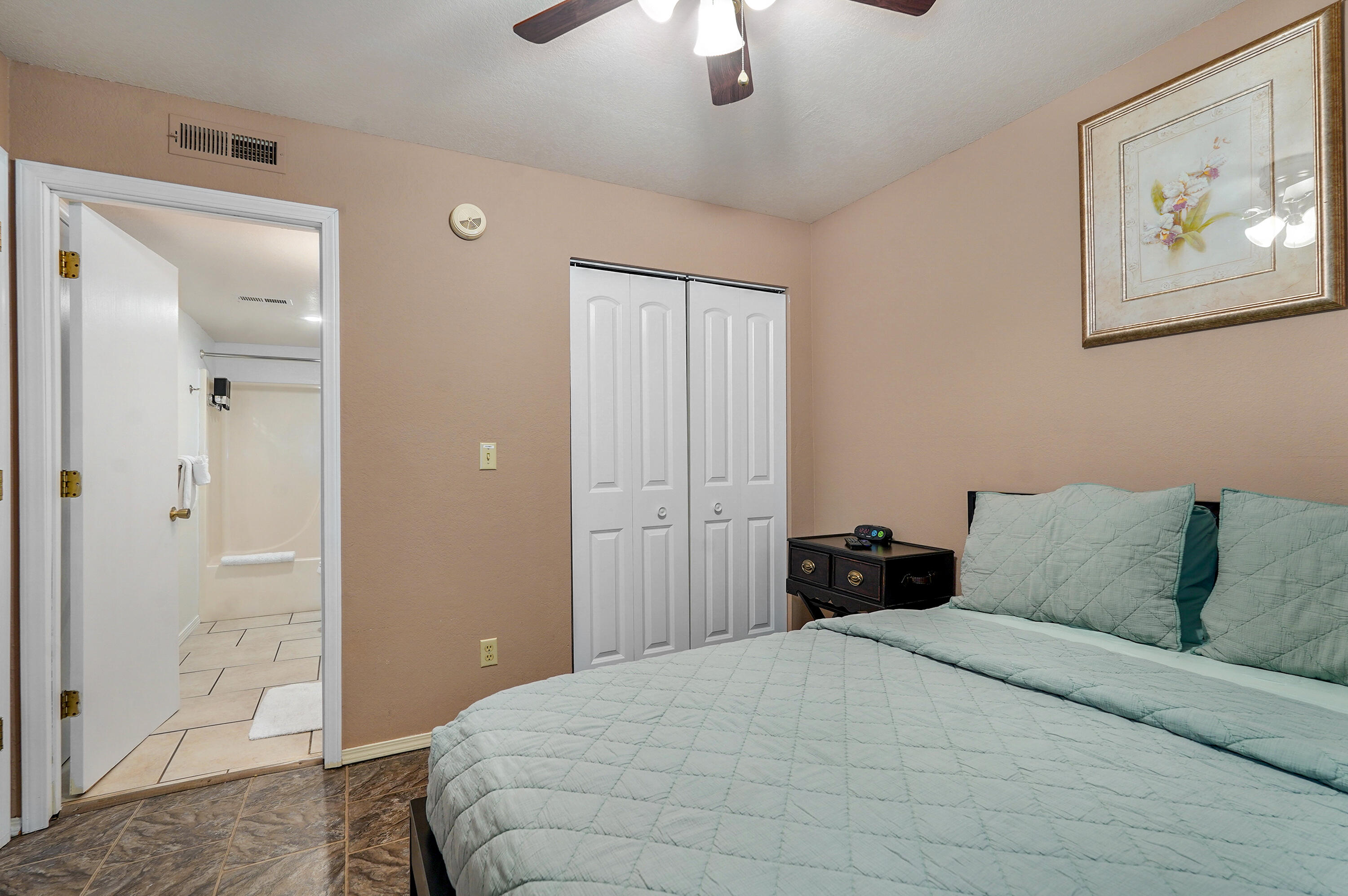 39 Lantern Bay Lane Property Photo 20