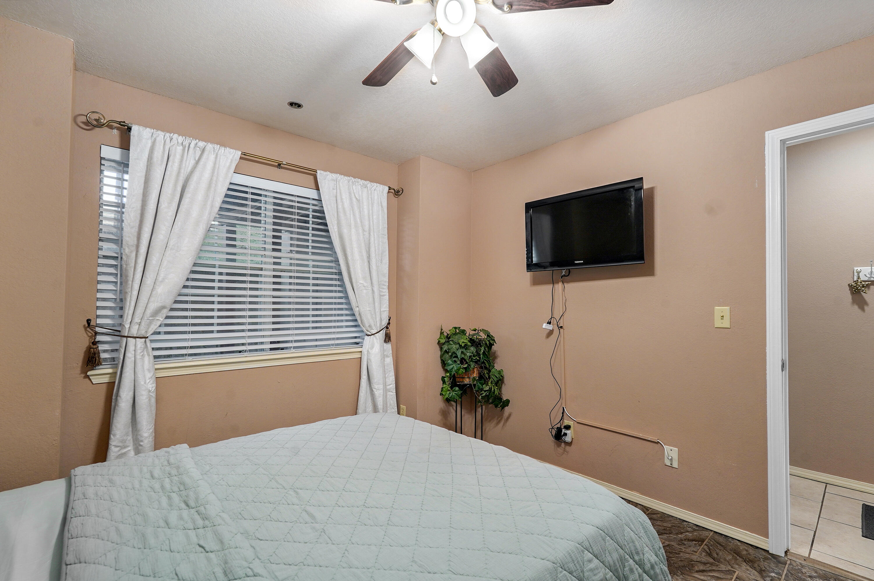 39 Lantern Bay Lane Property Photo 21