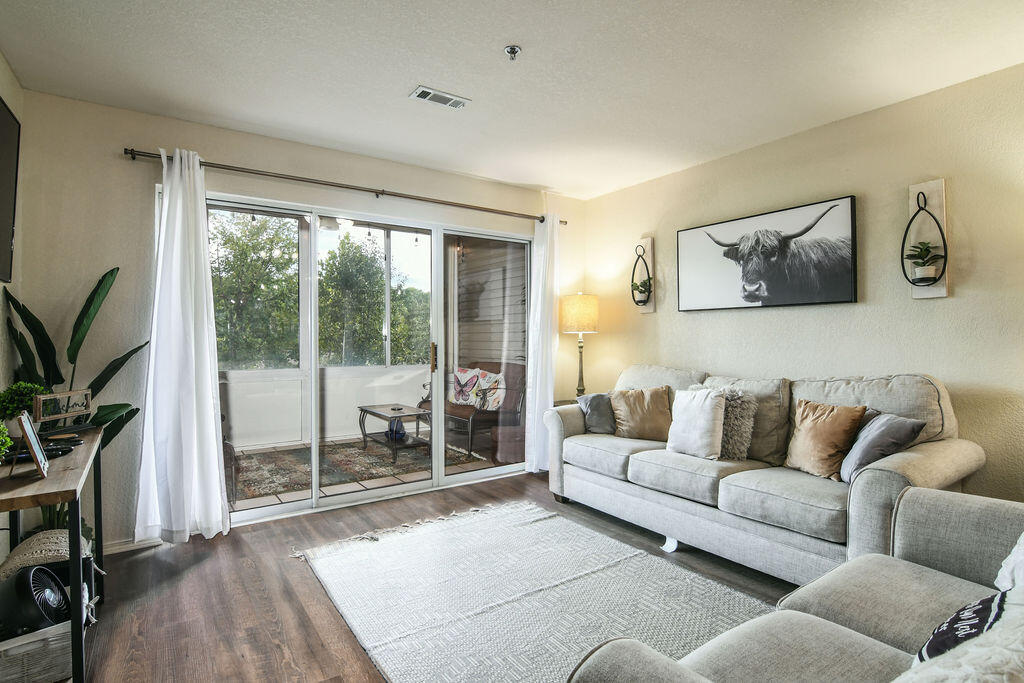 32 Golfshores Drive Property Photo 2