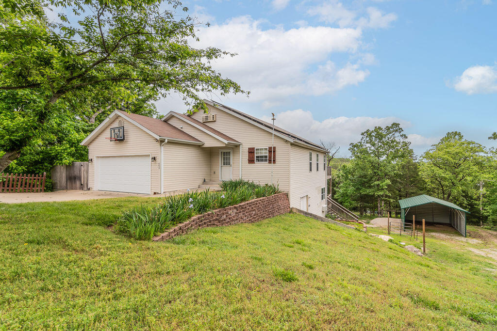 450 Eagle Drive Property Photo