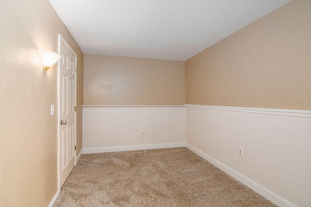 450 Eagle Drive Property Photo 44