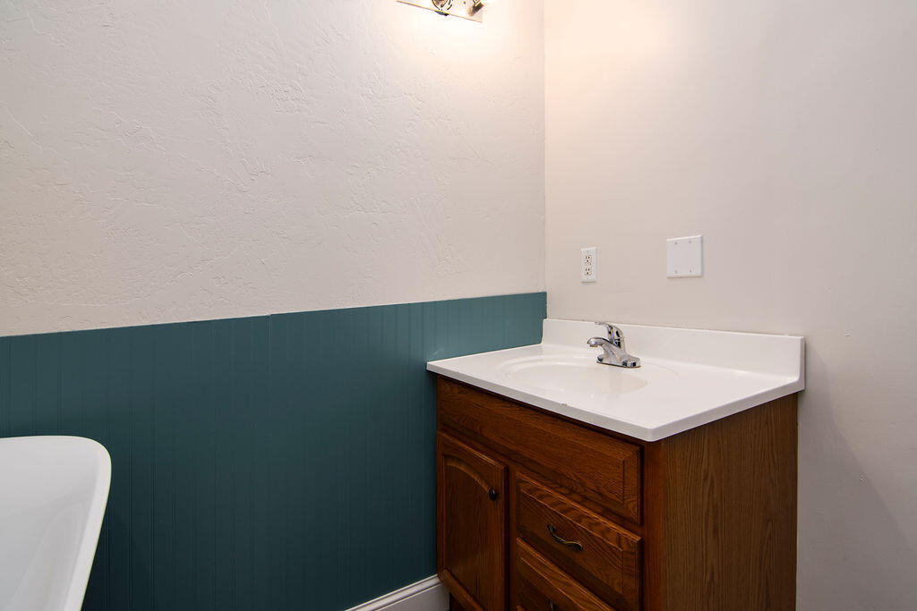 450 Eagle Drive Property Photo 47