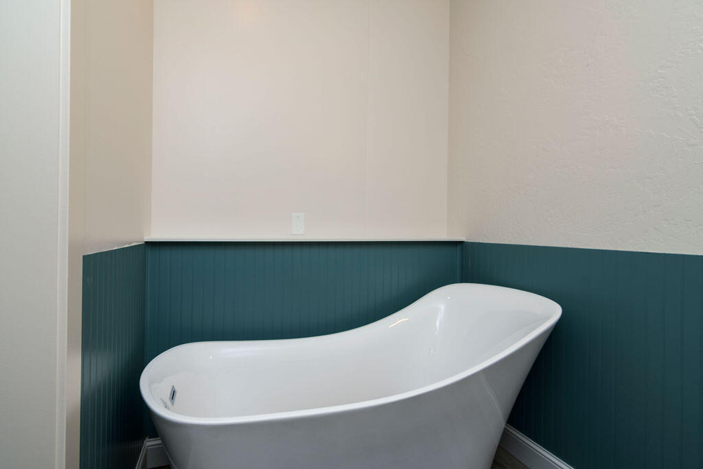 450 Eagle Drive Property Photo 48