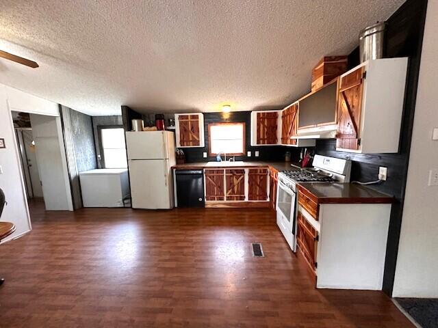 16625 Scott Lane Property Photo 7