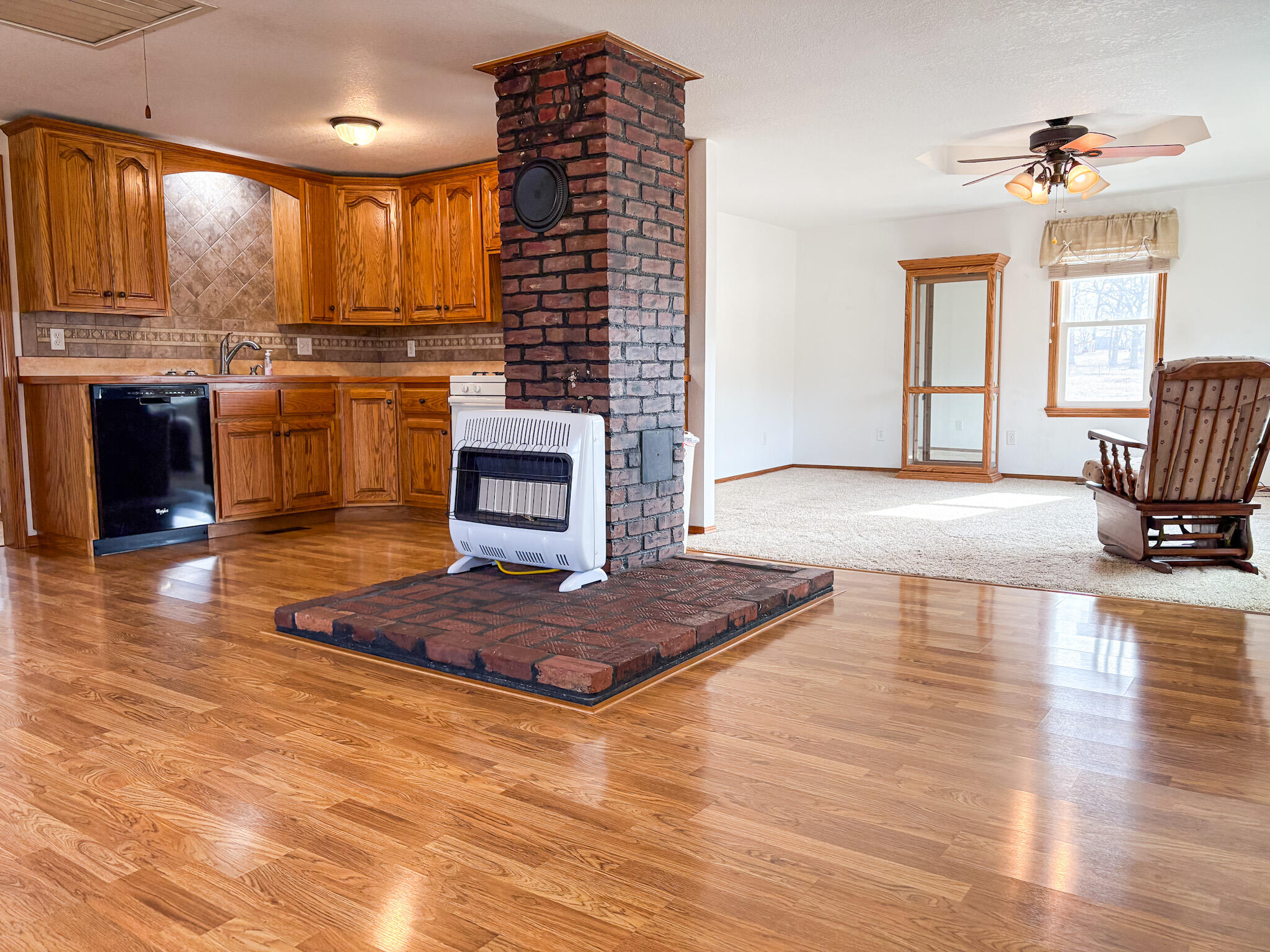 15481 Heron Drive Property Photo 4