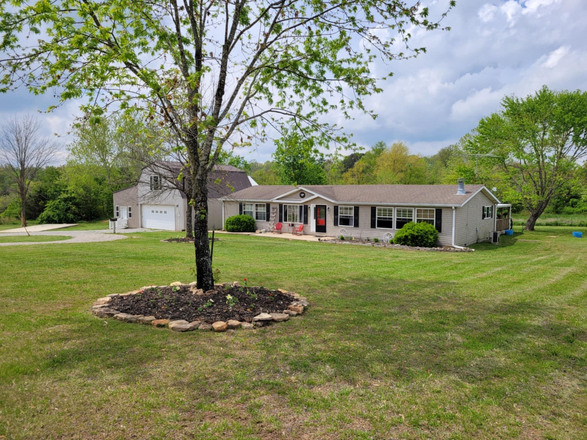 8741 County Road 7110 Property Photo 1
