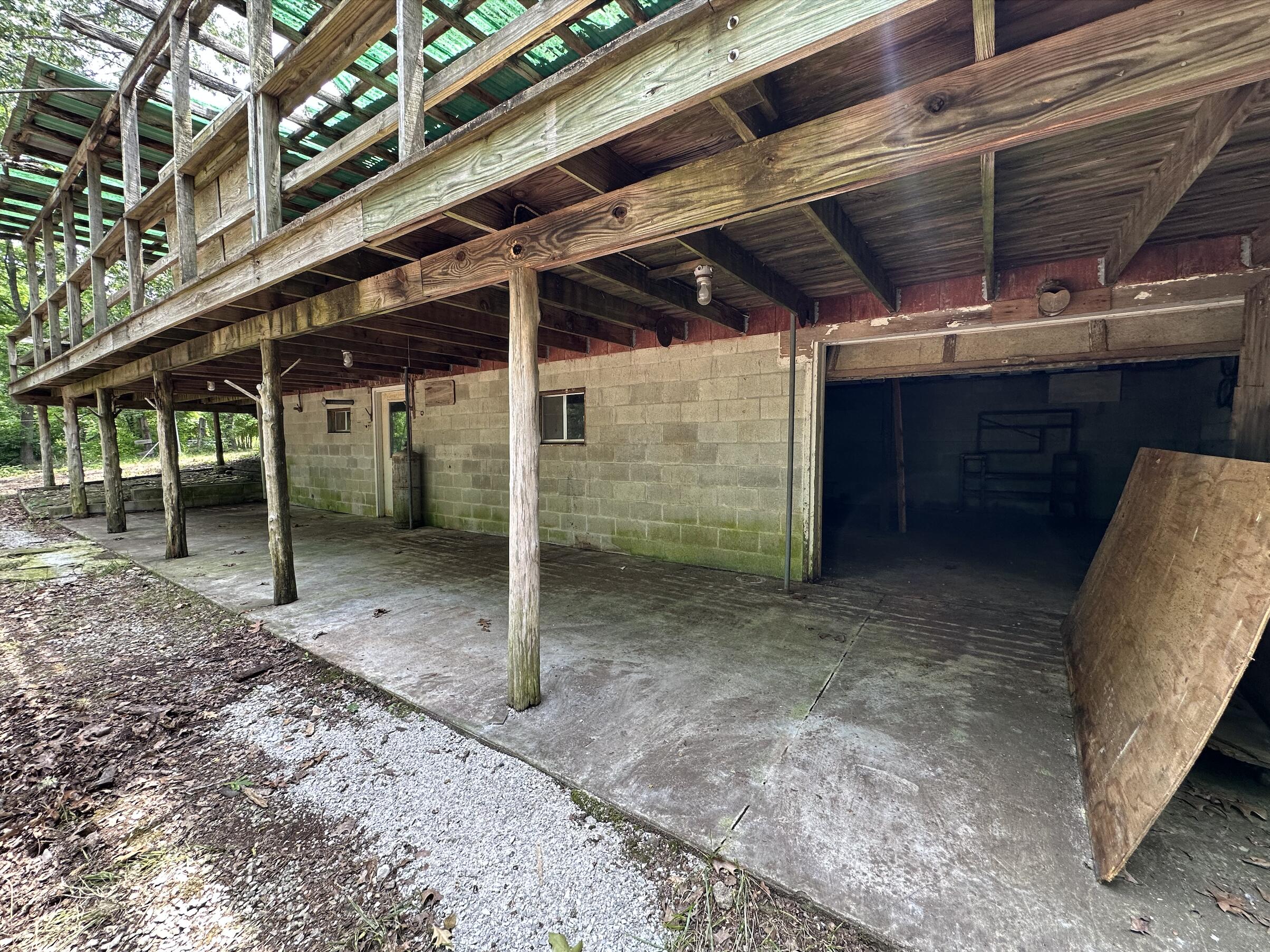 406 Red Bridge Road Property Photo 4