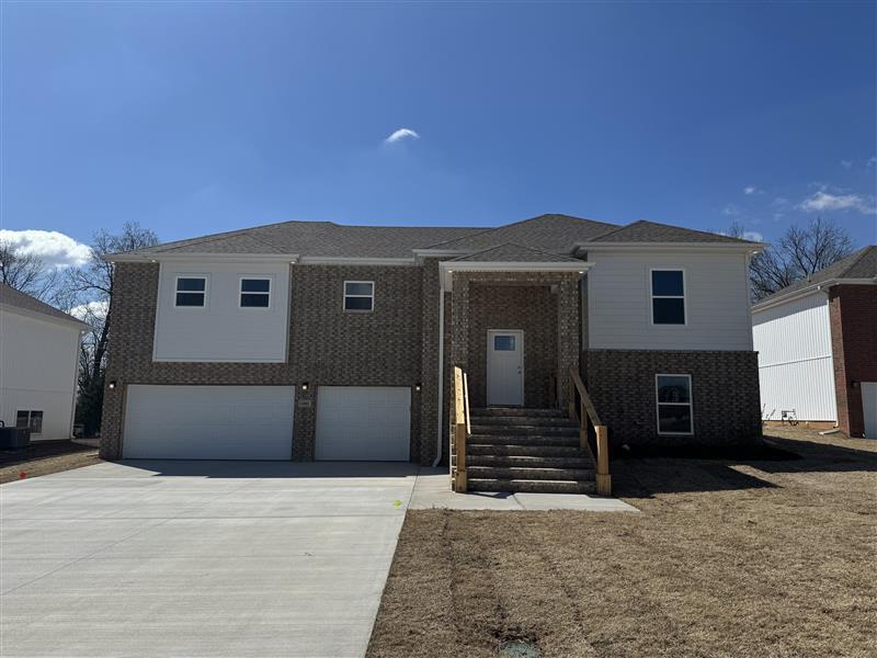 1402 East Command Court Property Photo