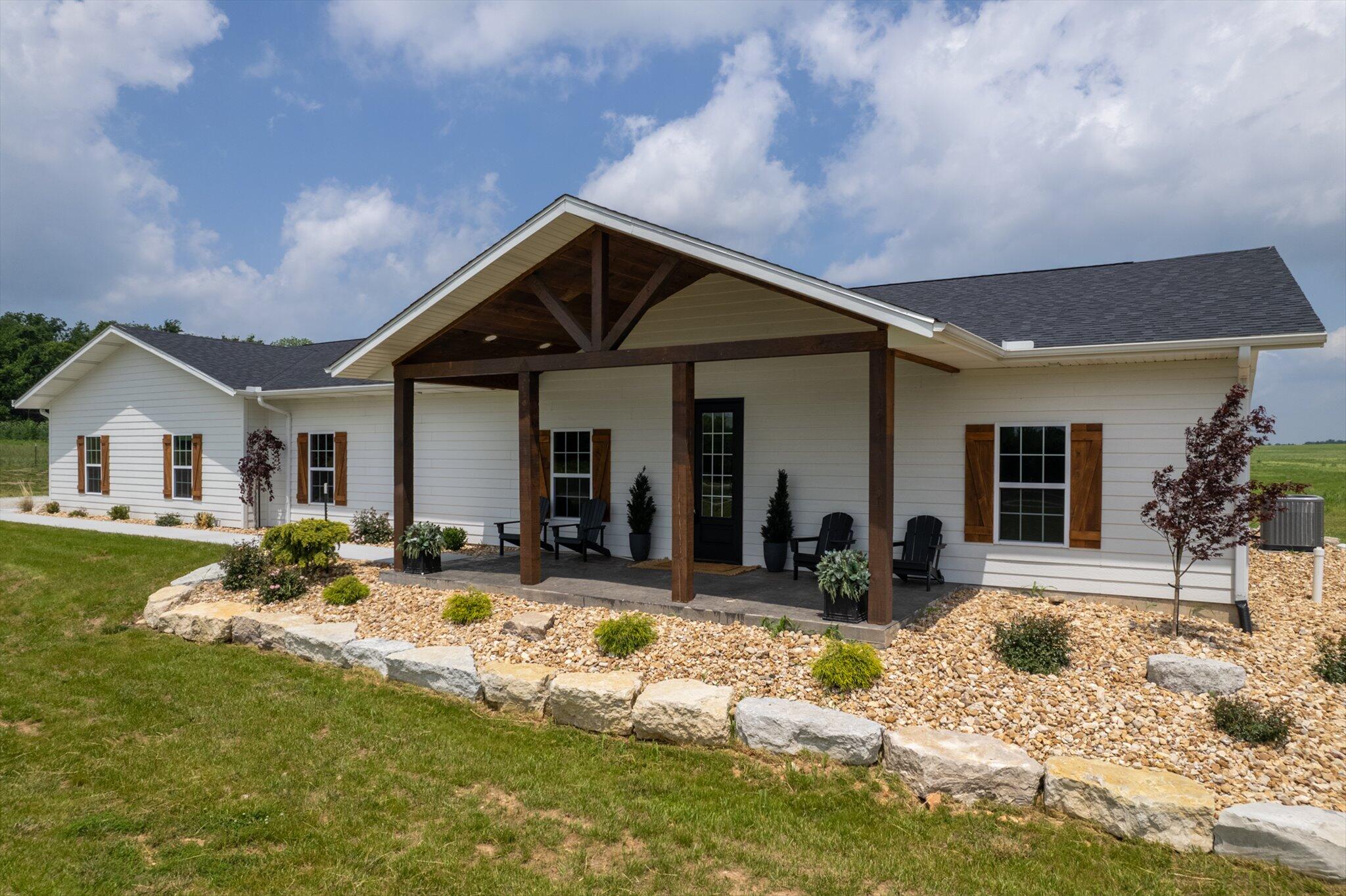 10263 State Hwy 14 W Property Photo 4
