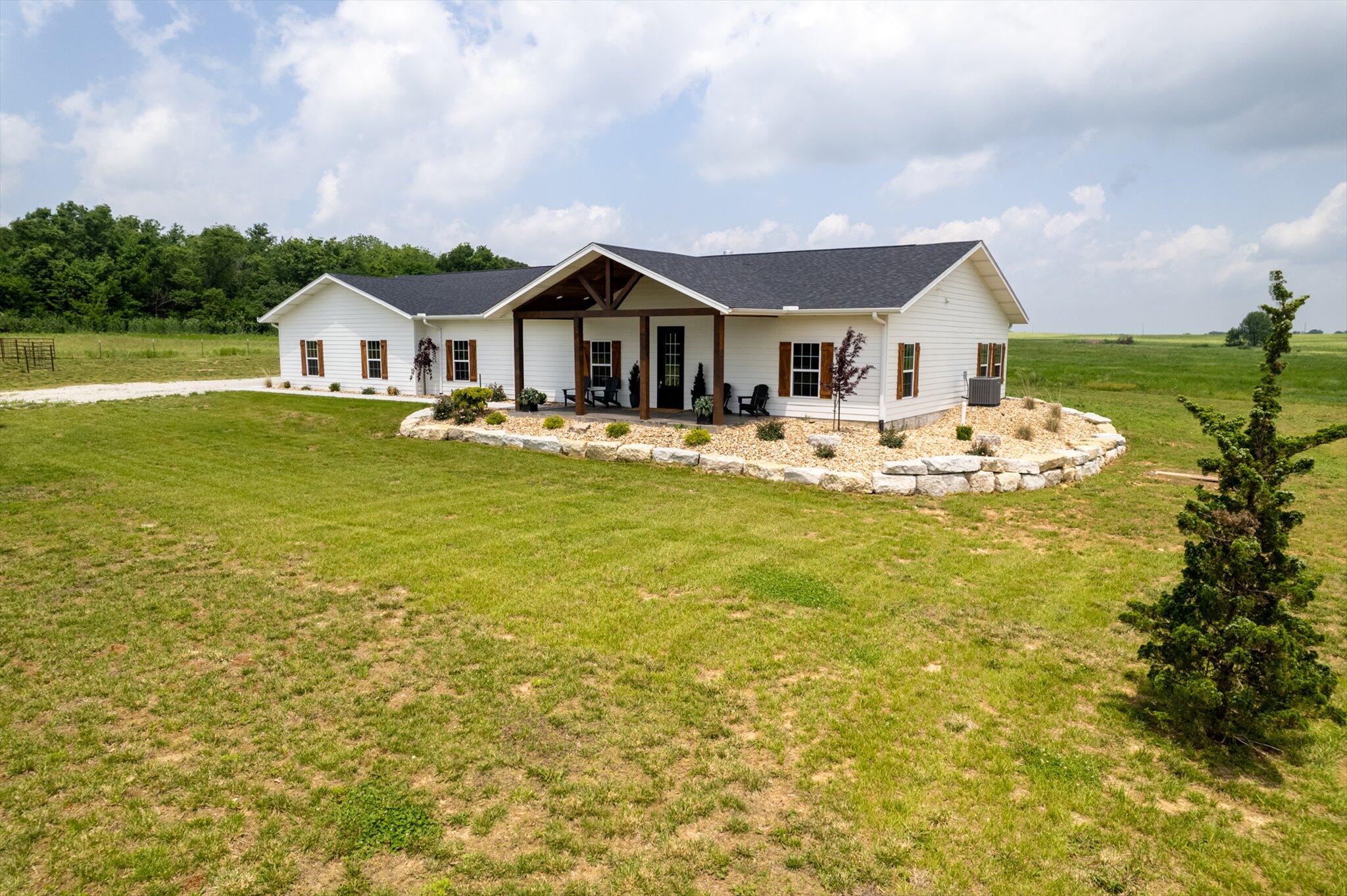 10263 State Hwy 14 W Property Photo 11