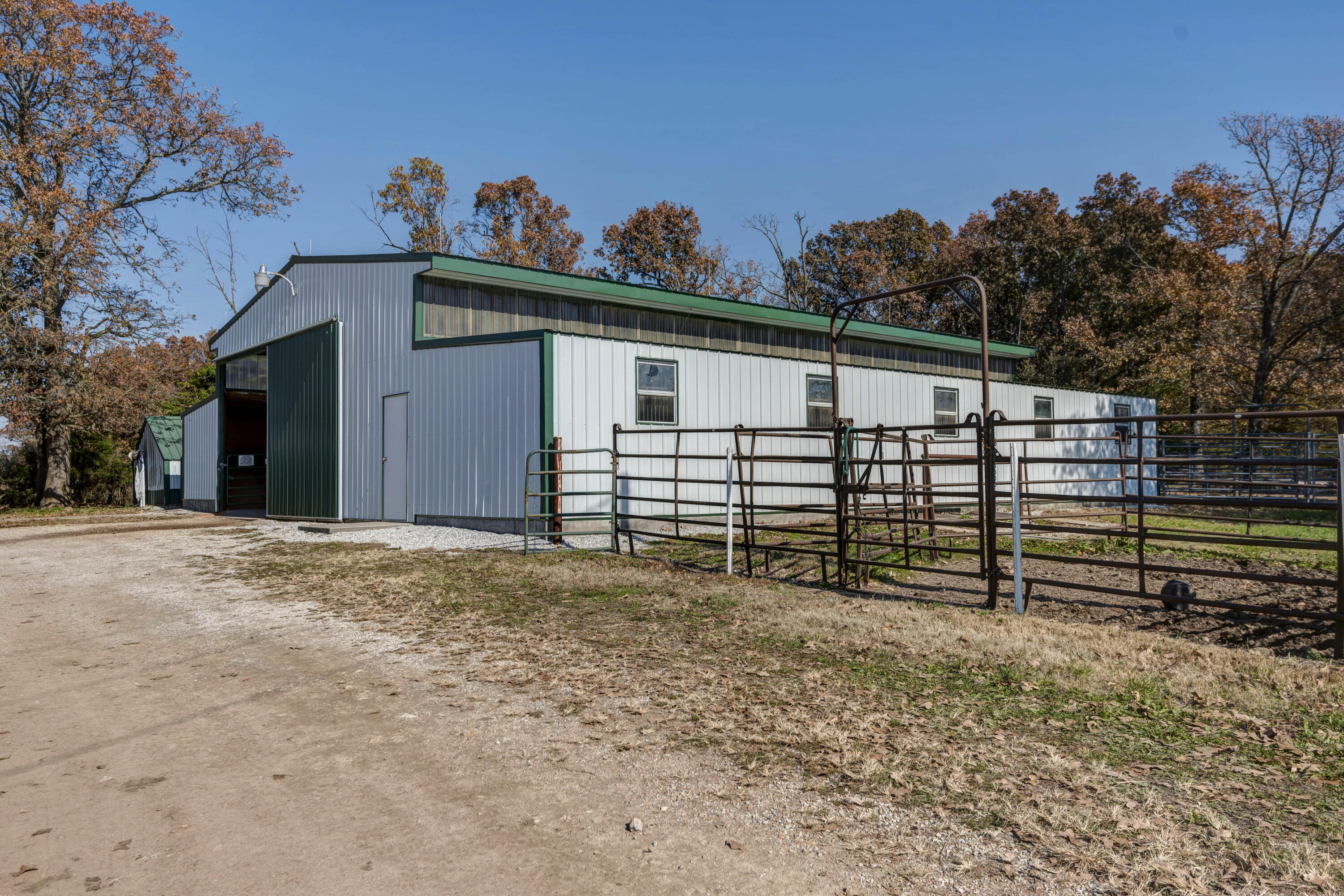 256 Century Farm Road Property Photo 5