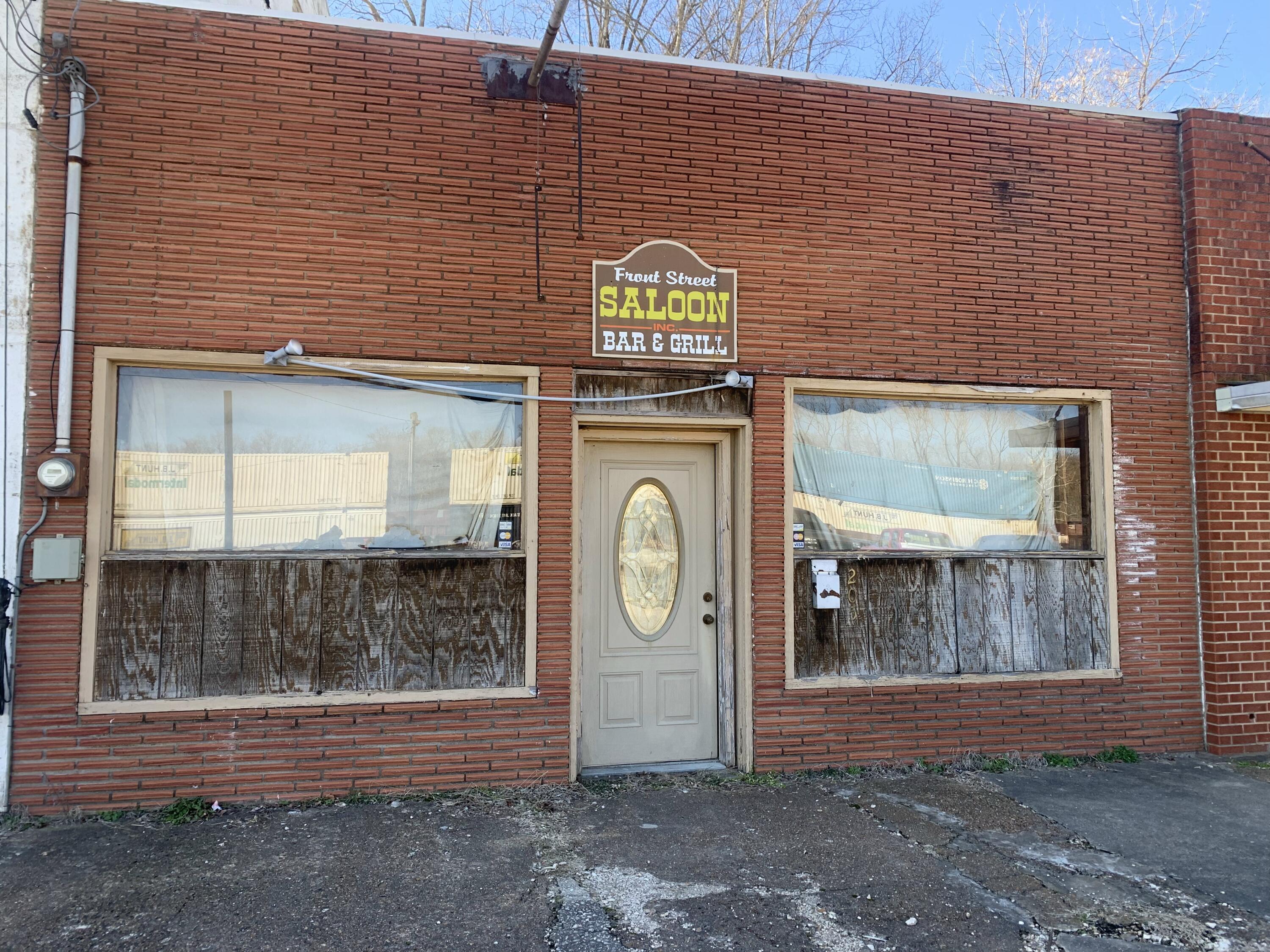 205 Front Street Property Photo 1