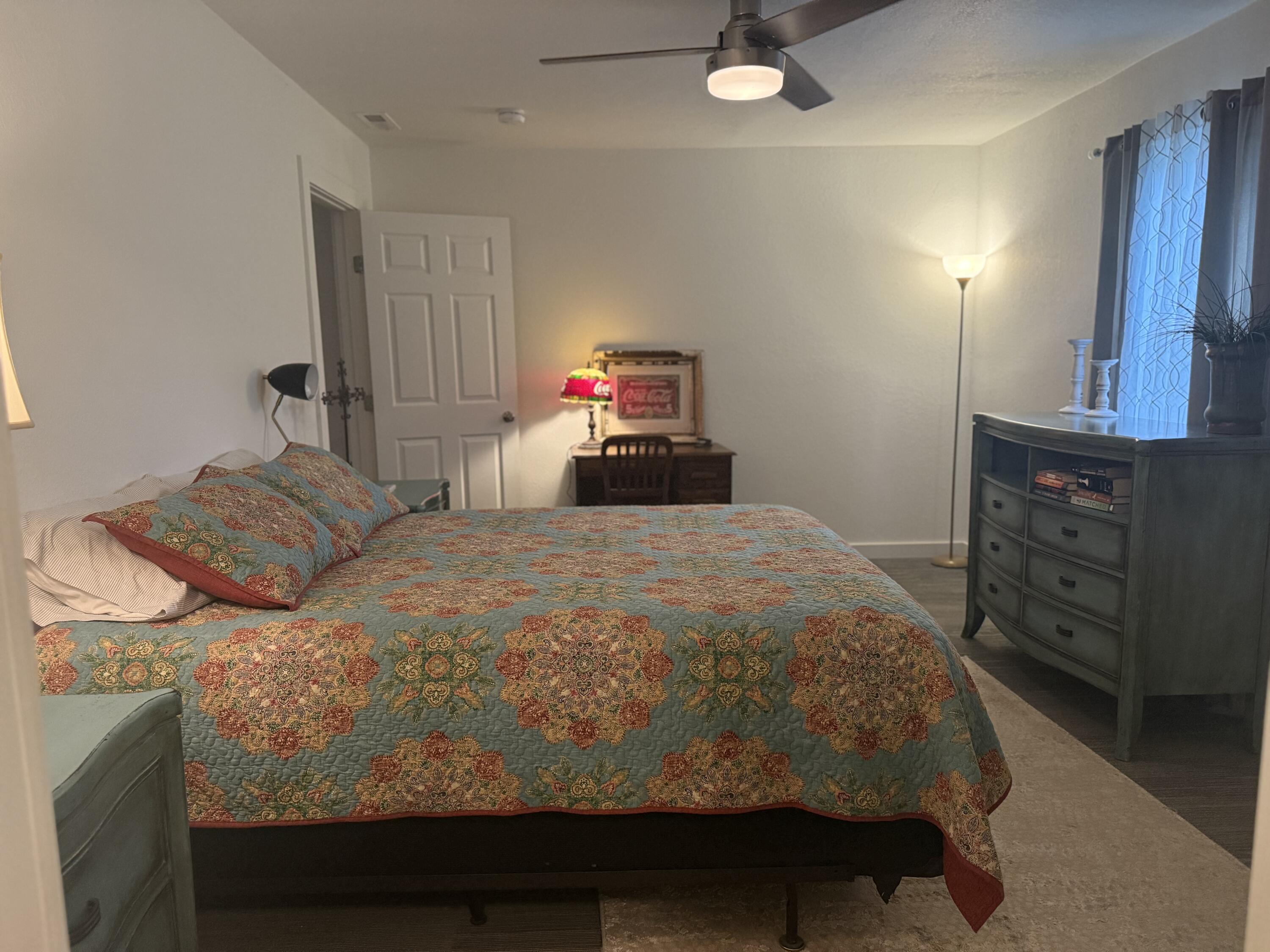 1052 6th Street Property Photo 12