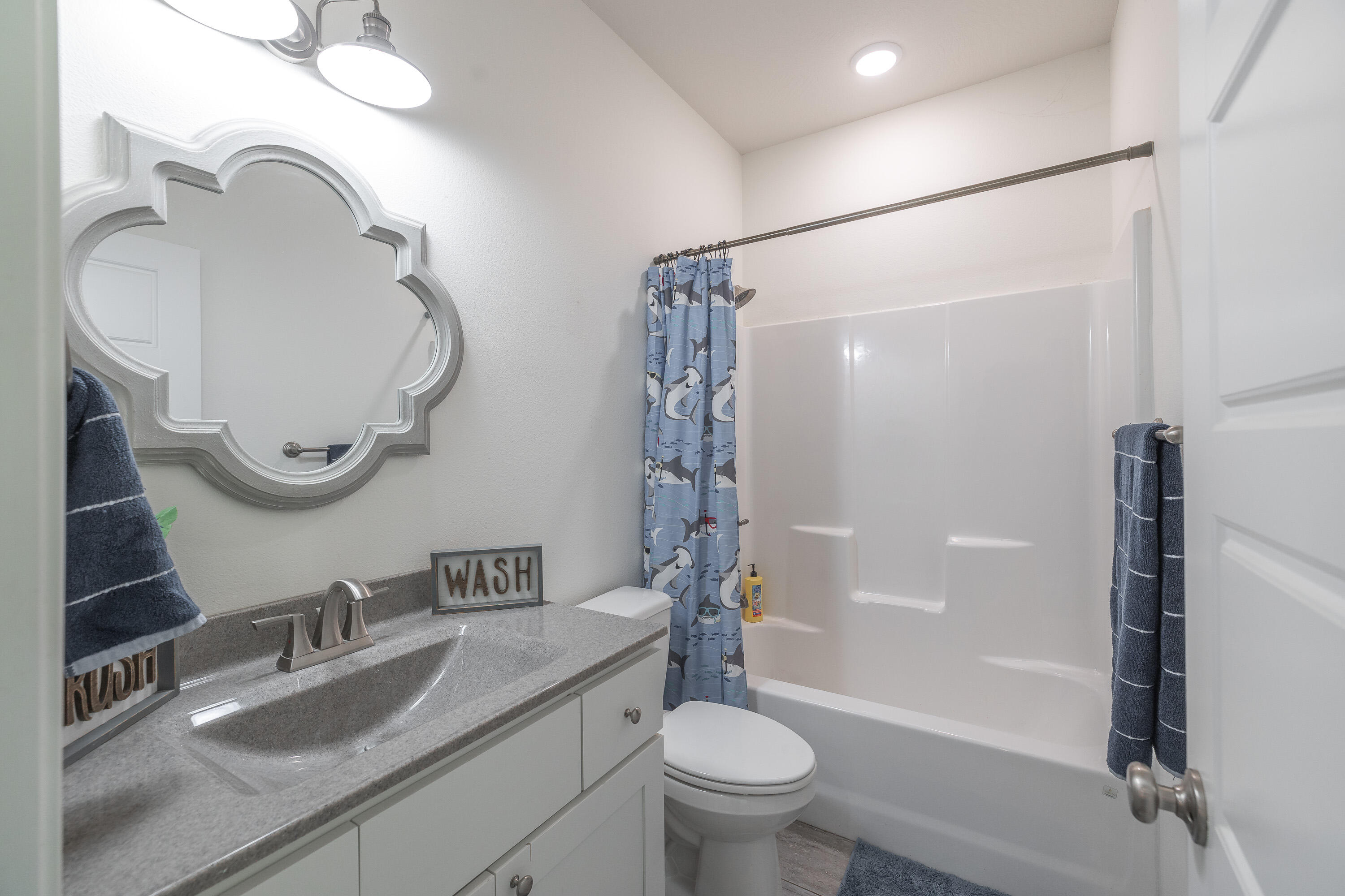 1643 Columbia Avenue Property Photo 21