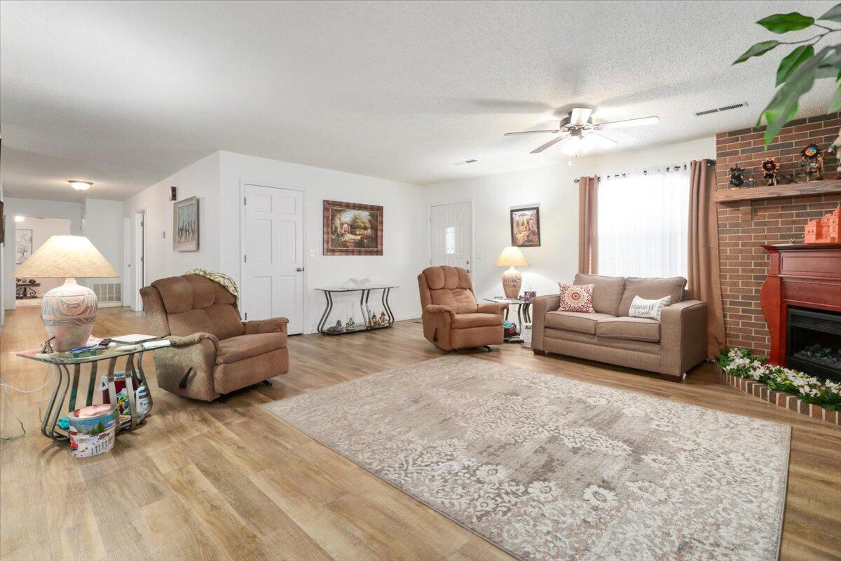 1901 Catalina Drive Property Photo 6