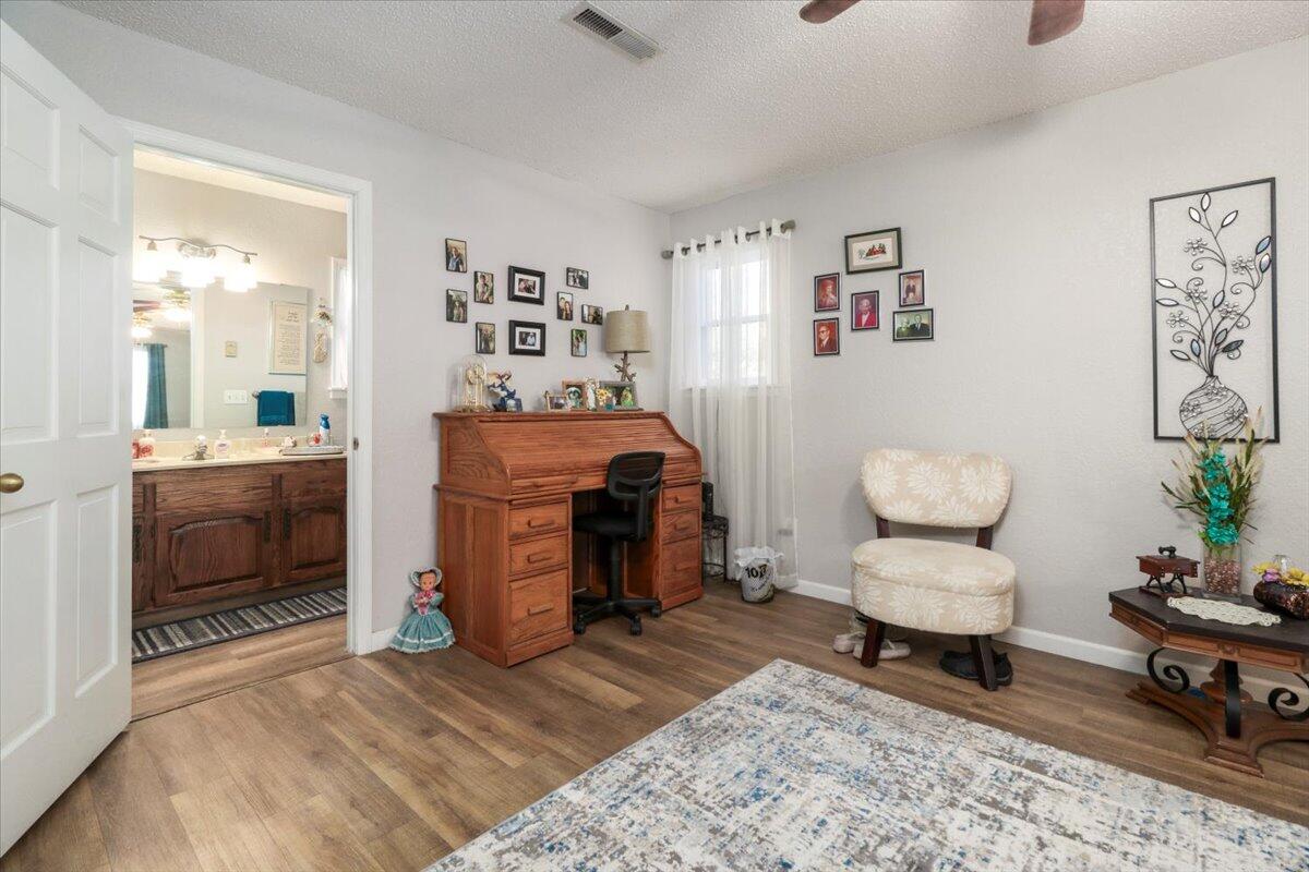 1901 Catalina Drive Property Photo 11