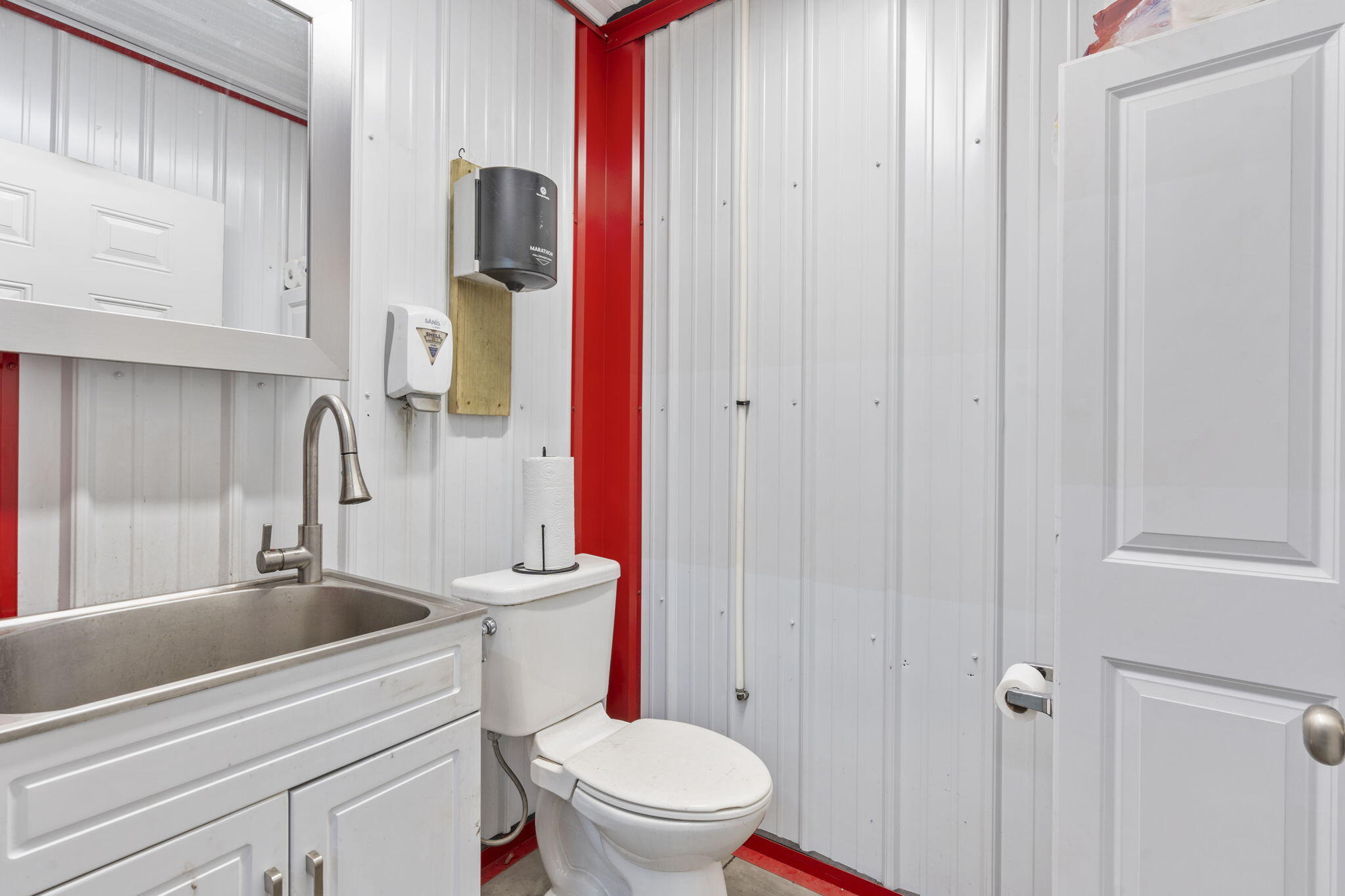 317 Us-60 Property Photo 15