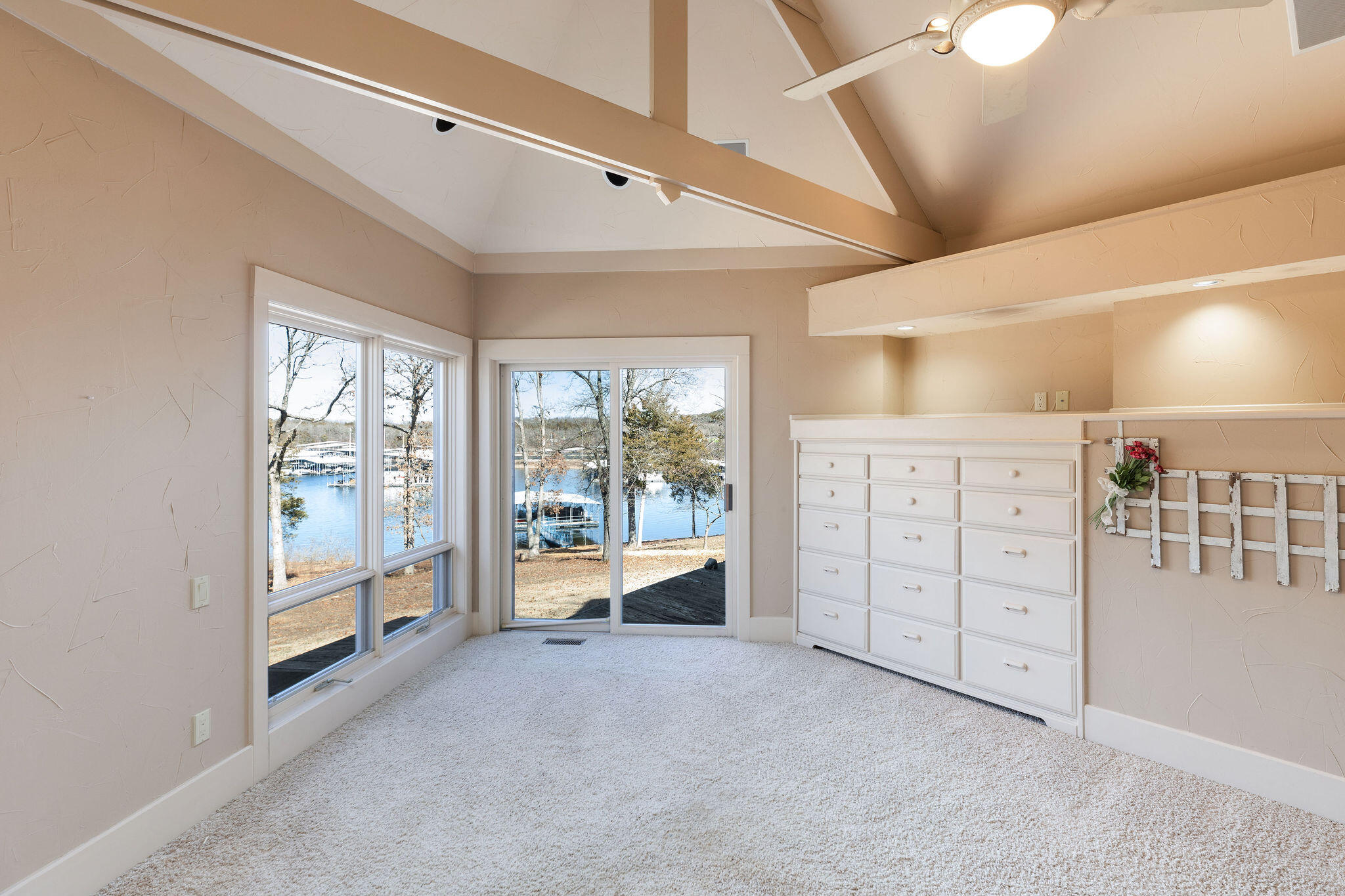 458 Tina Street Property Photo 25