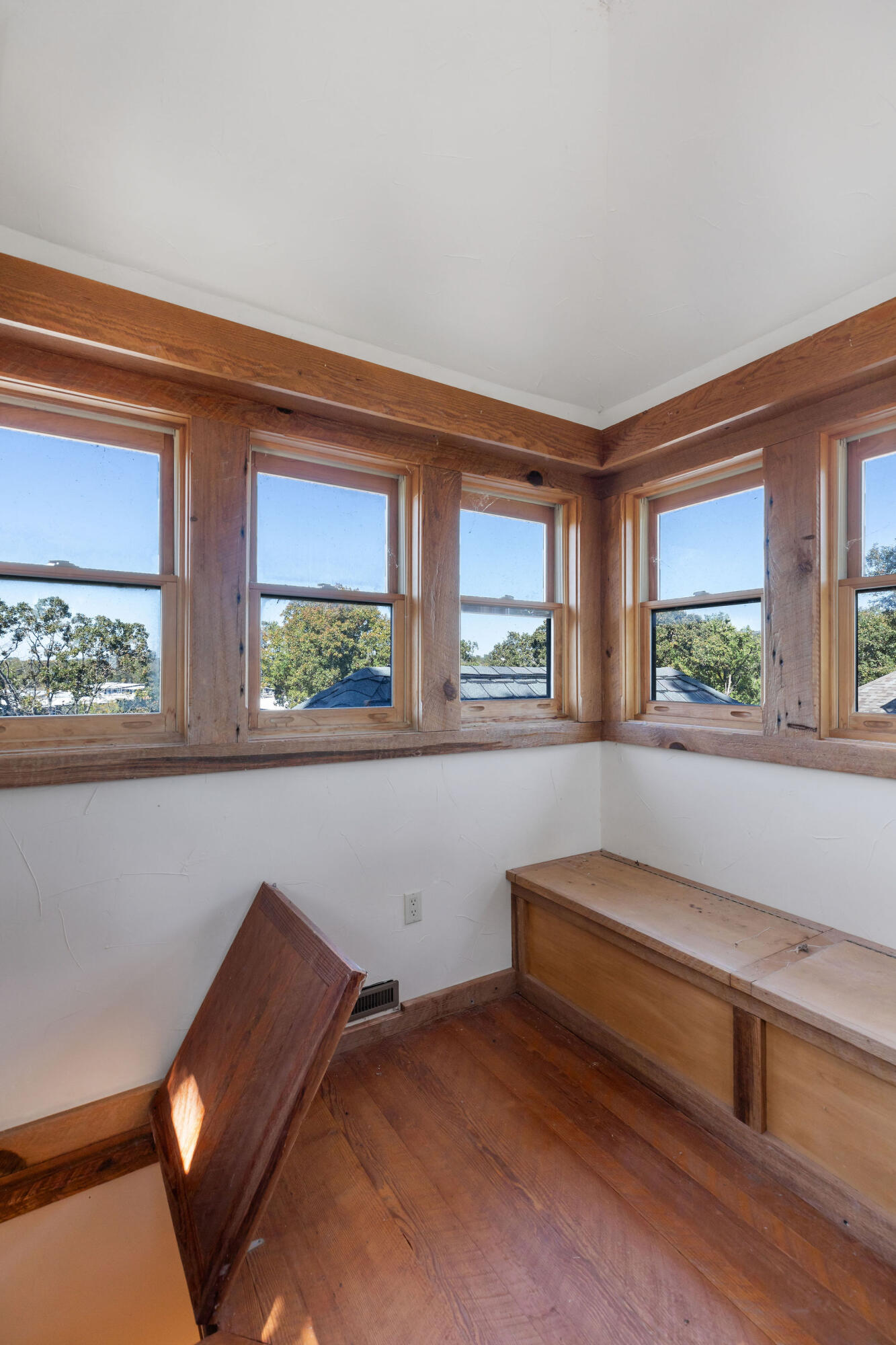 458 Tina Street Property Photo 31