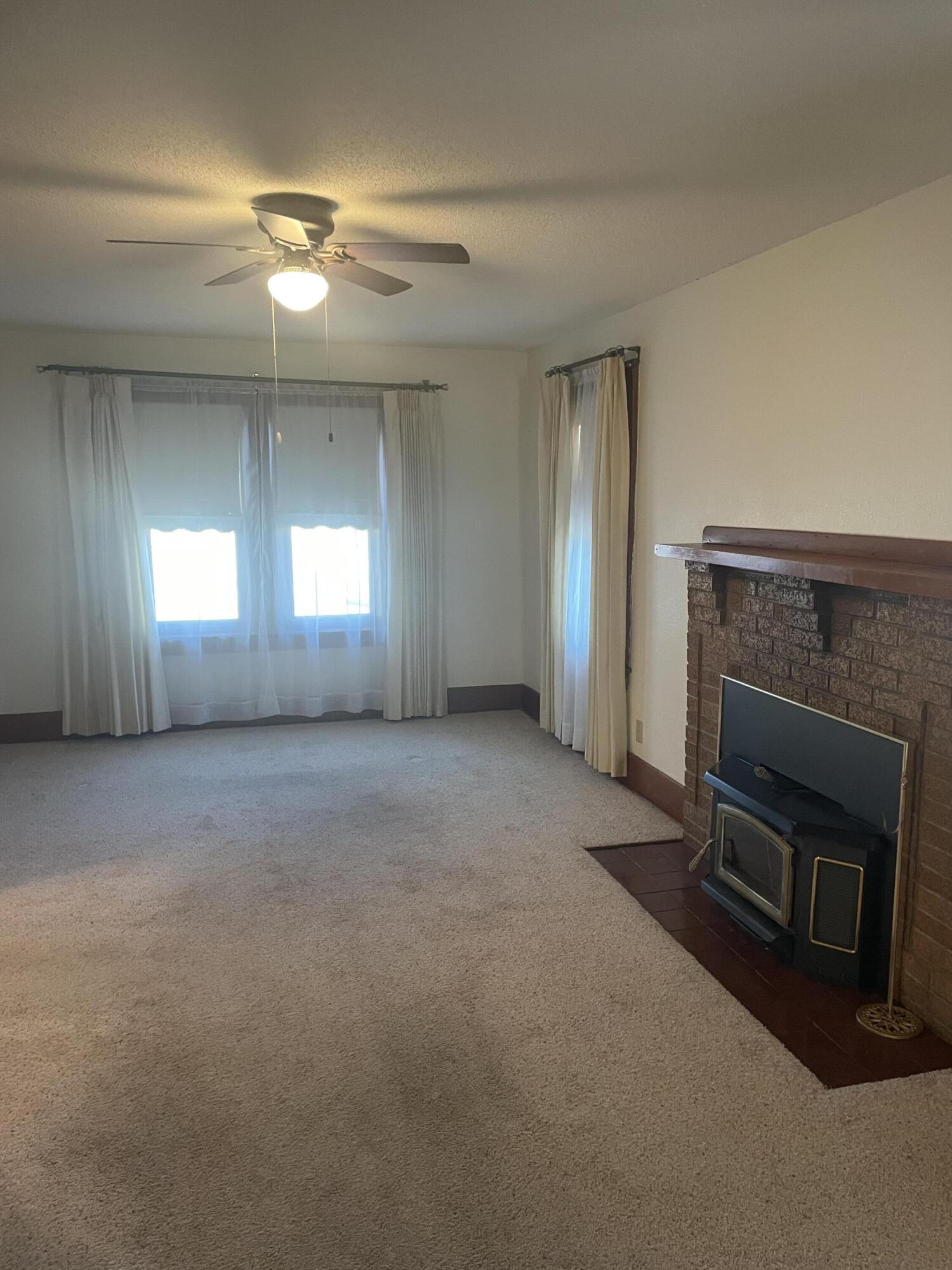 1002 Ozark Avenue Property Photo 12