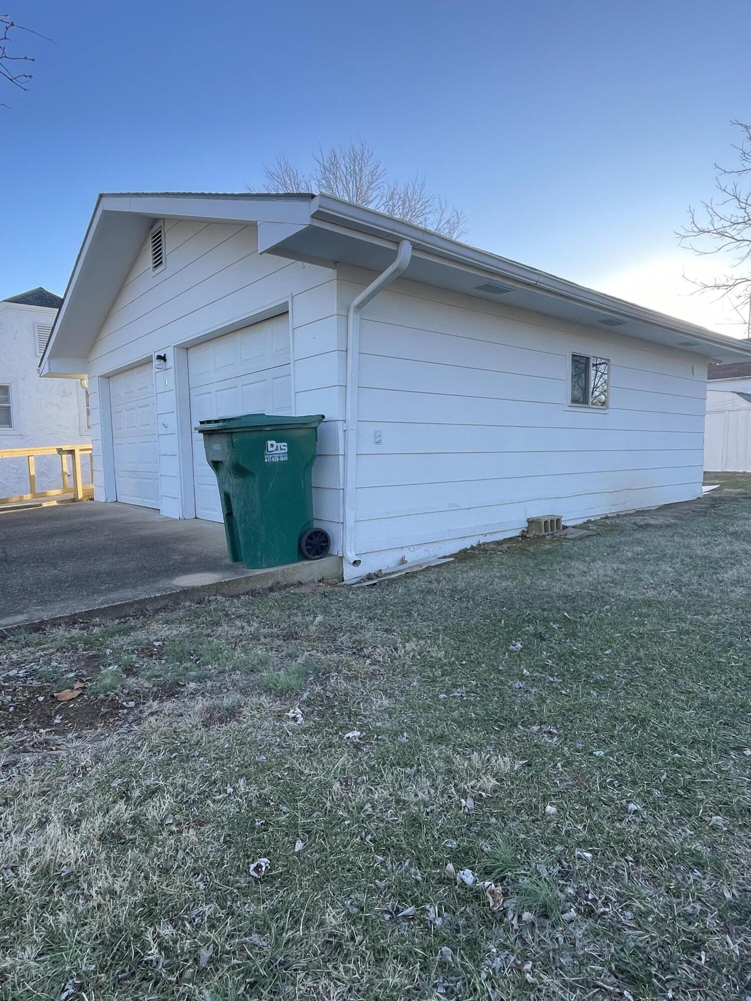 1002 Ozark Avenue Property Photo 43