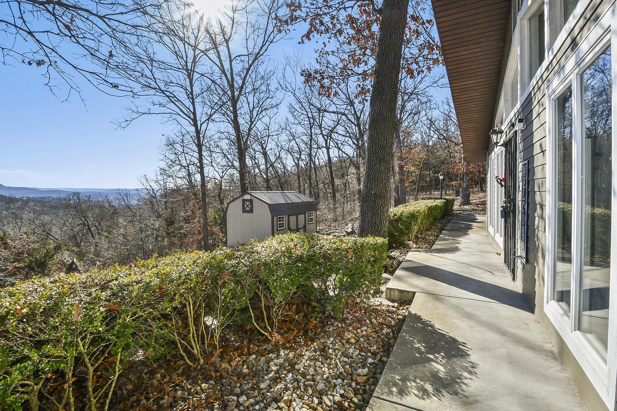 274 Skyline Road Property Photo 4