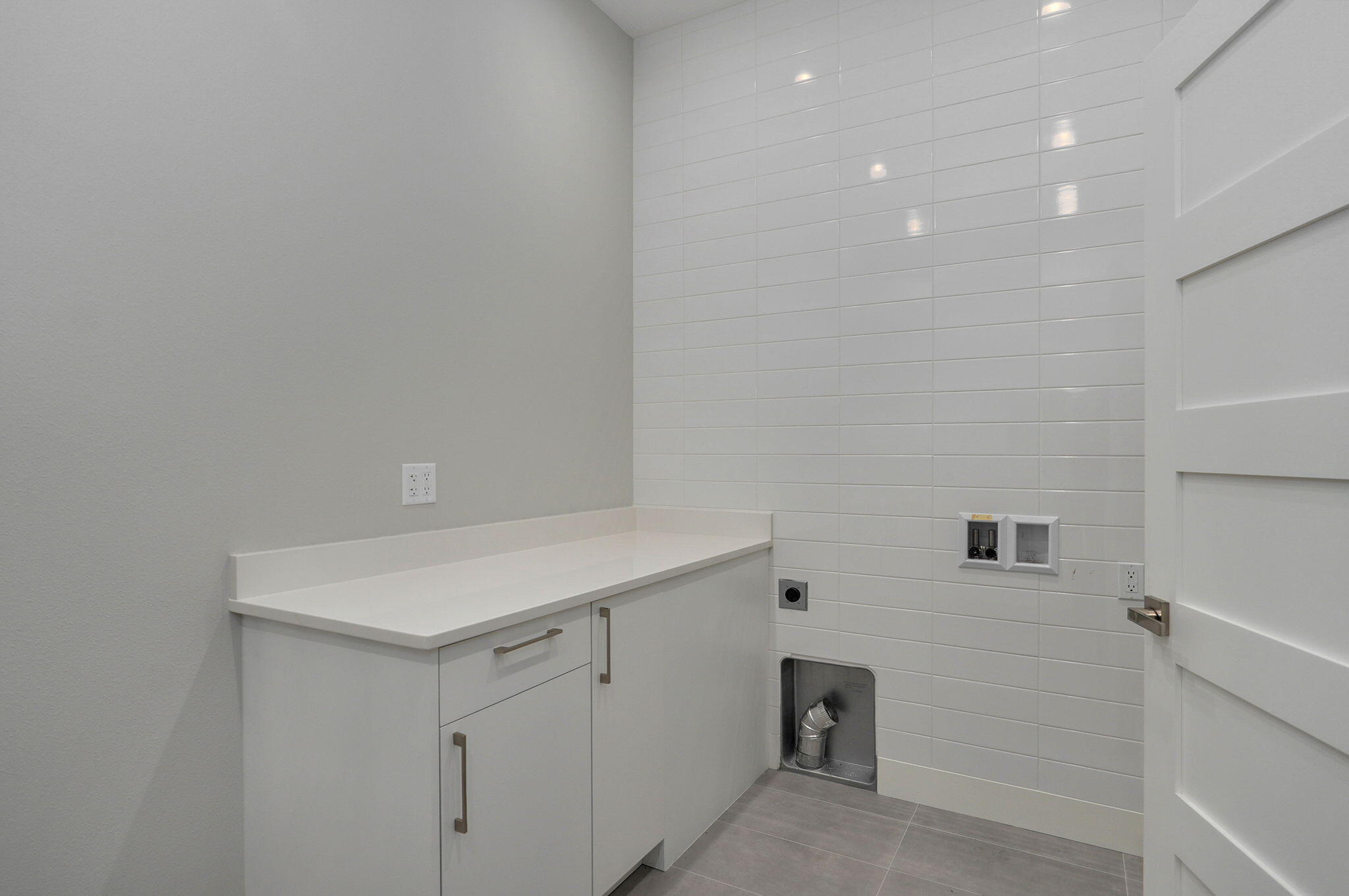 208 North Glengary Drive Property Photo 28