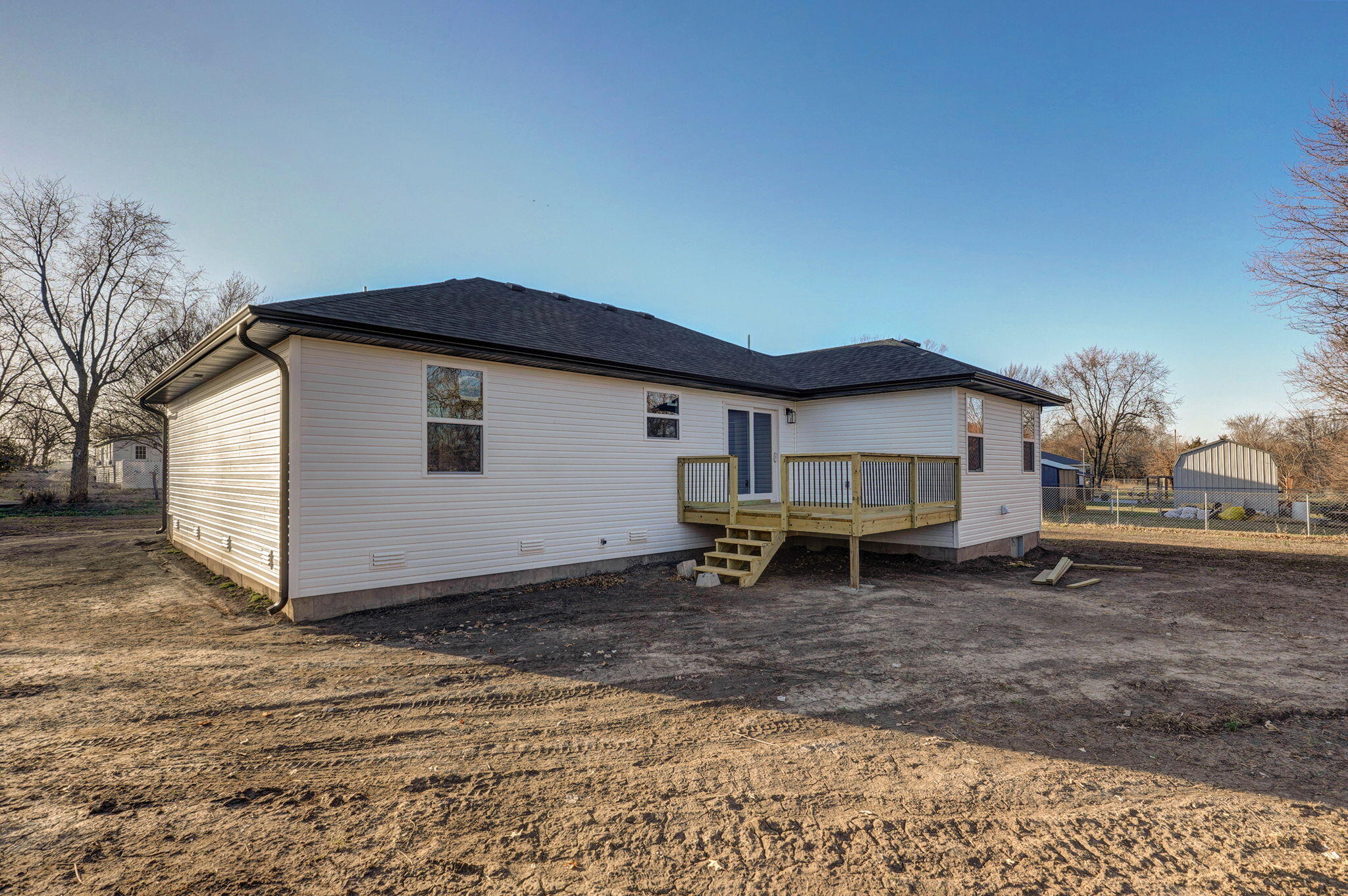 122 Alberta Drive Property Photo 25
