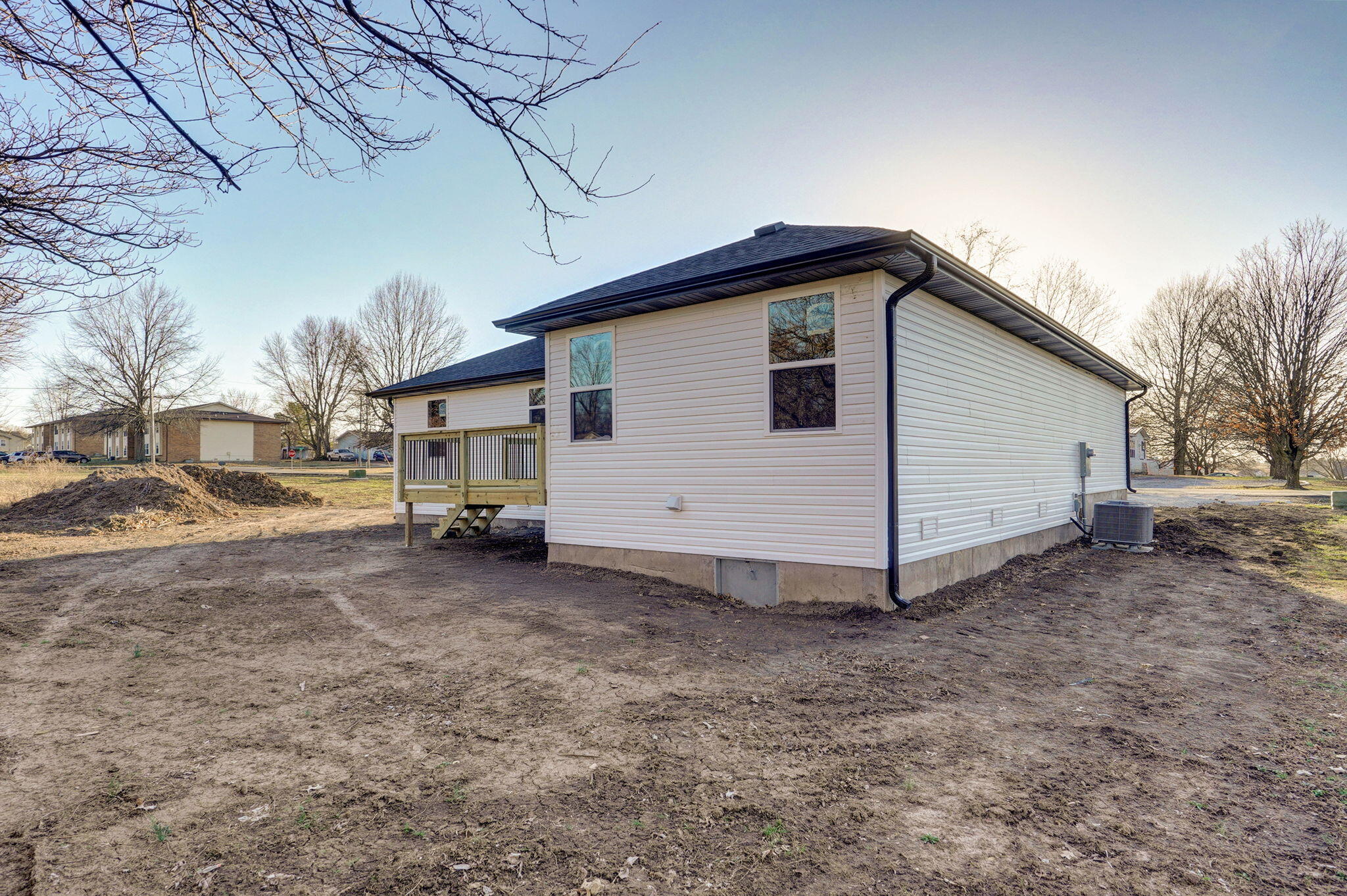 122 Alberta Drive Property Photo 29