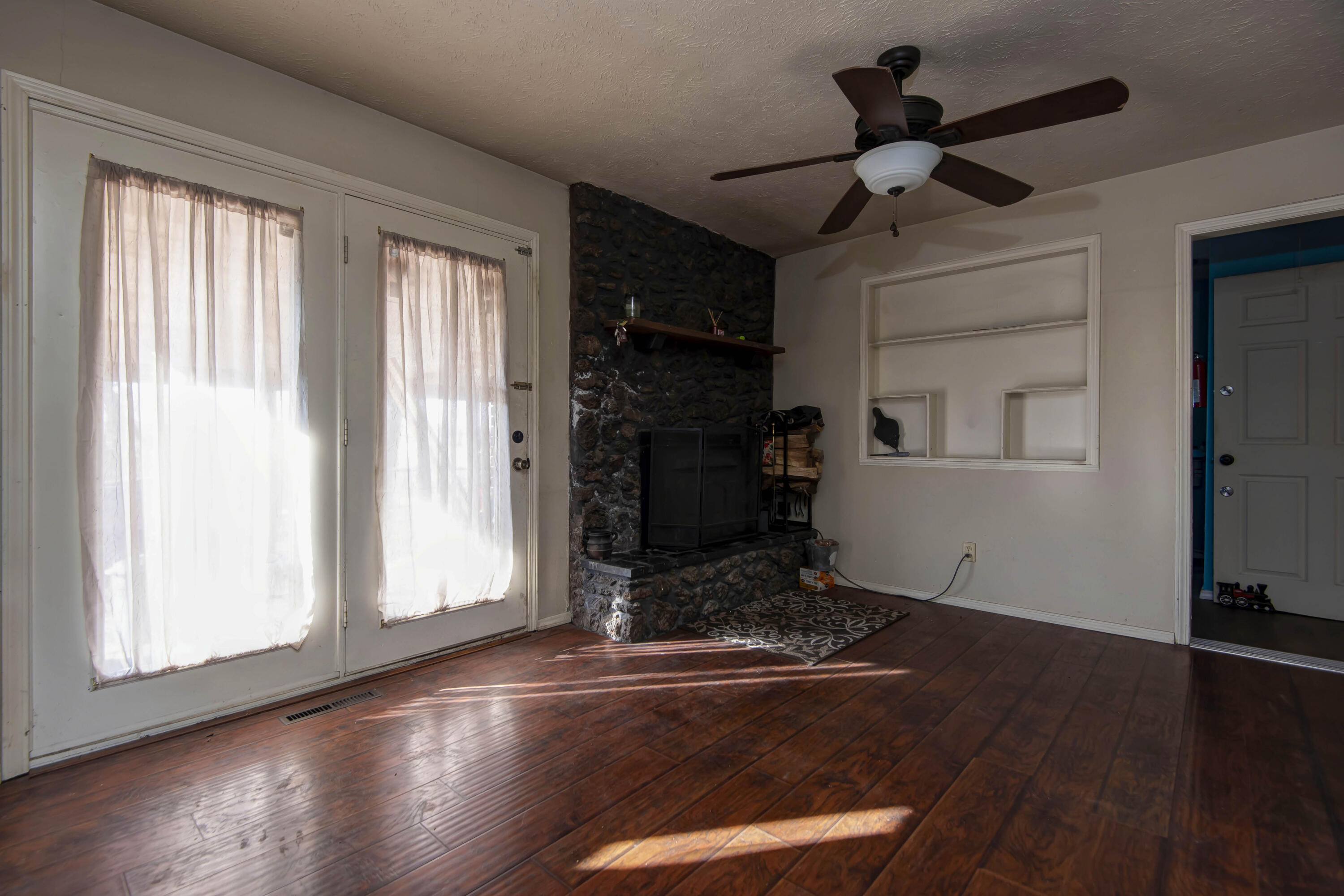 8323 North Farm Rd 105 Property Photo 15