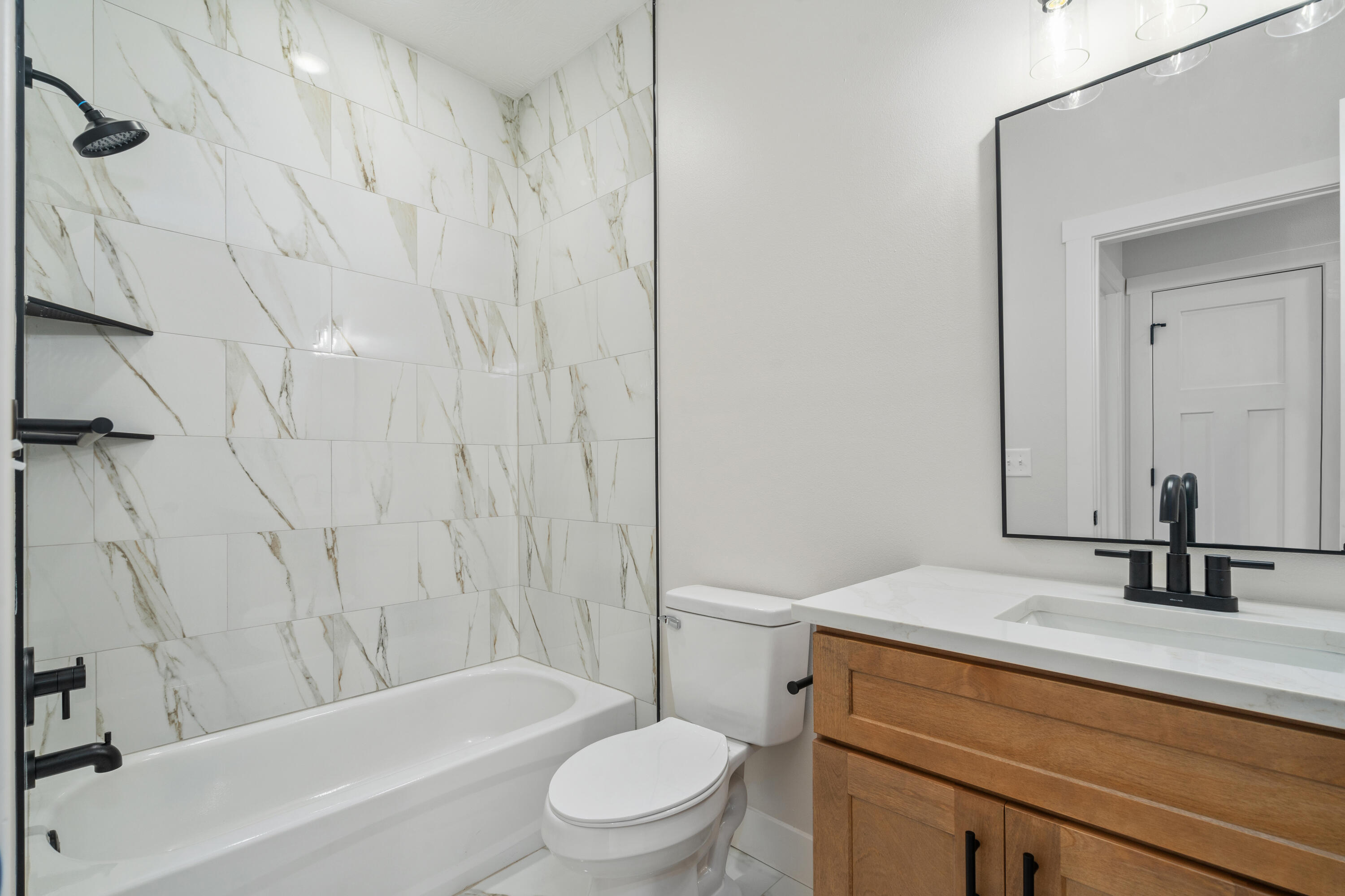 141 East Kelce Lane Property Photo 23