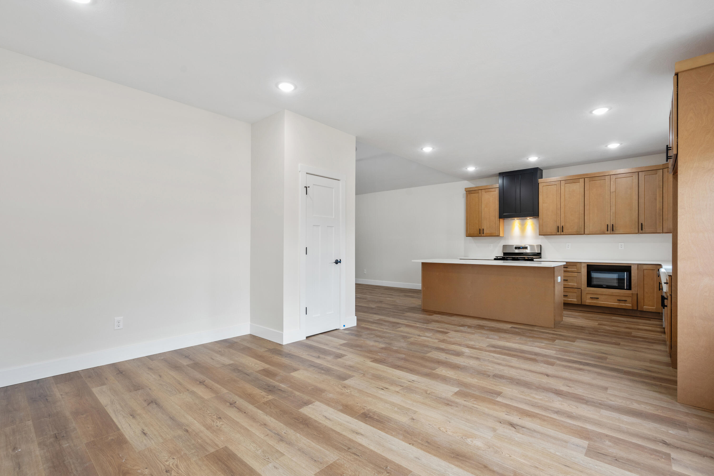 193 East Kelce Lane Property Photo 13