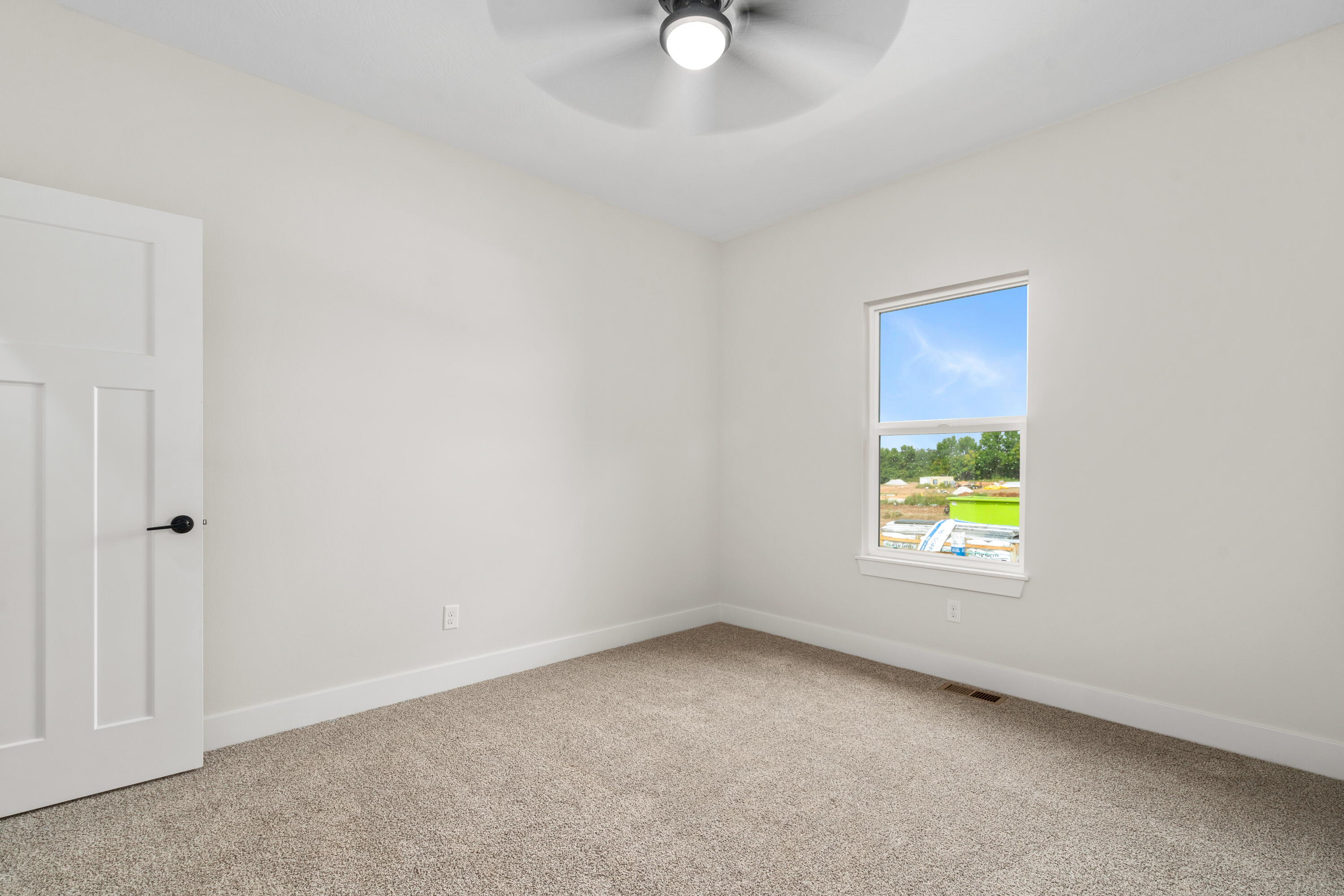 193 East Kelce Lane Property Photo 25