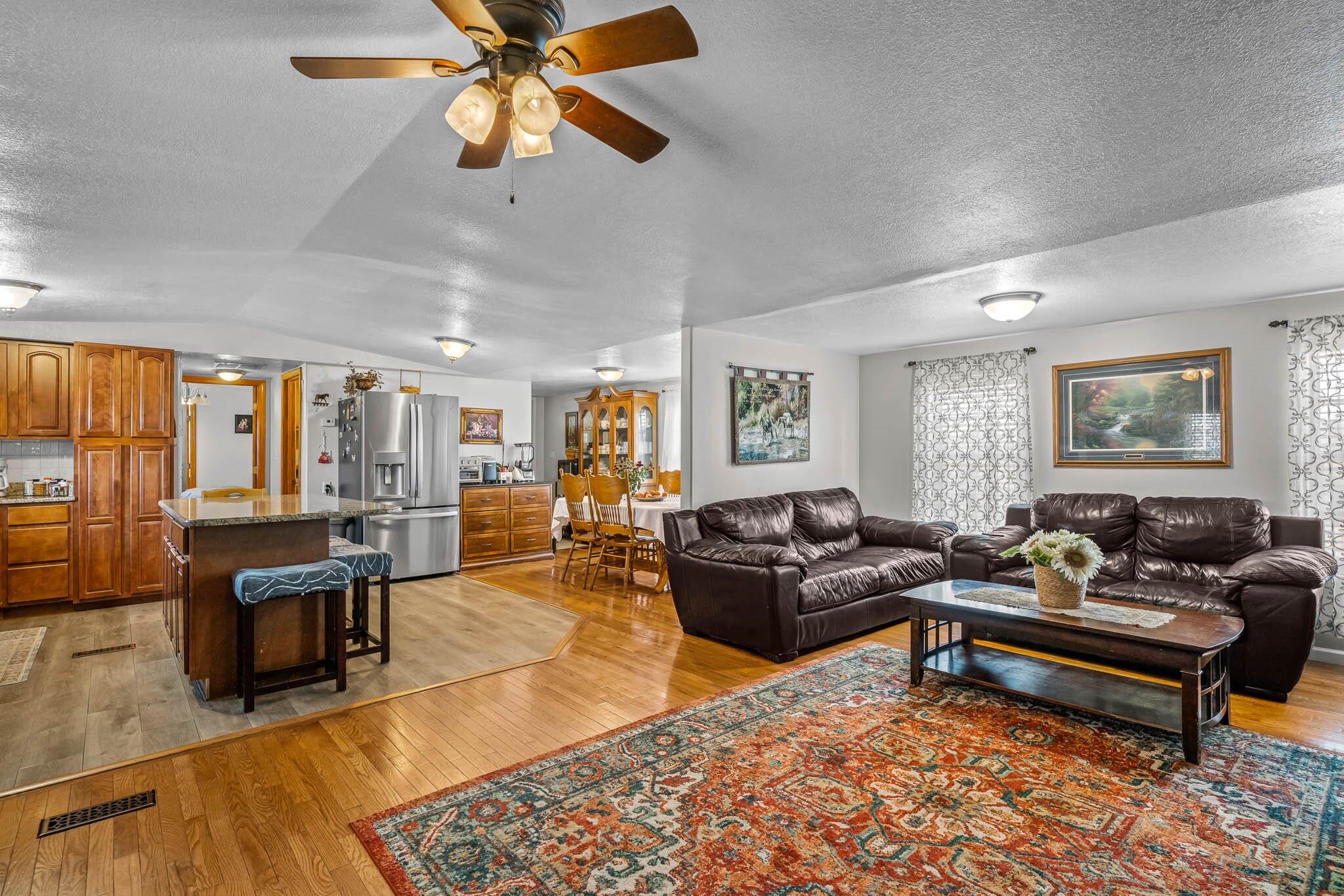 8490 Lawrence 1082 Property Photo 22