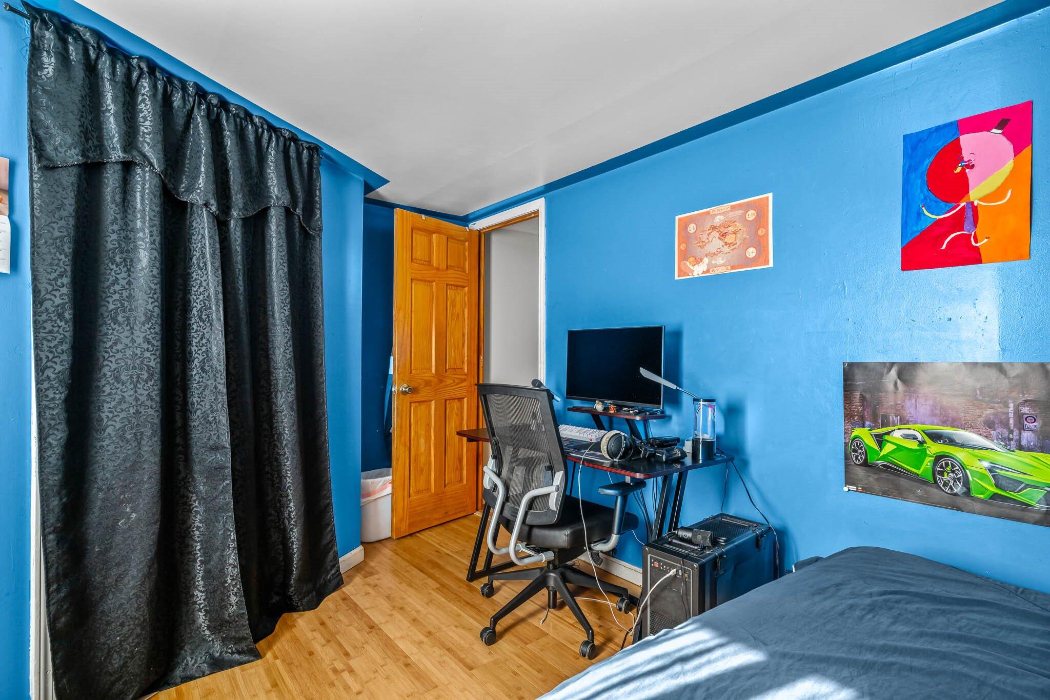 8490 Lawrence 1082 Property Photo 34