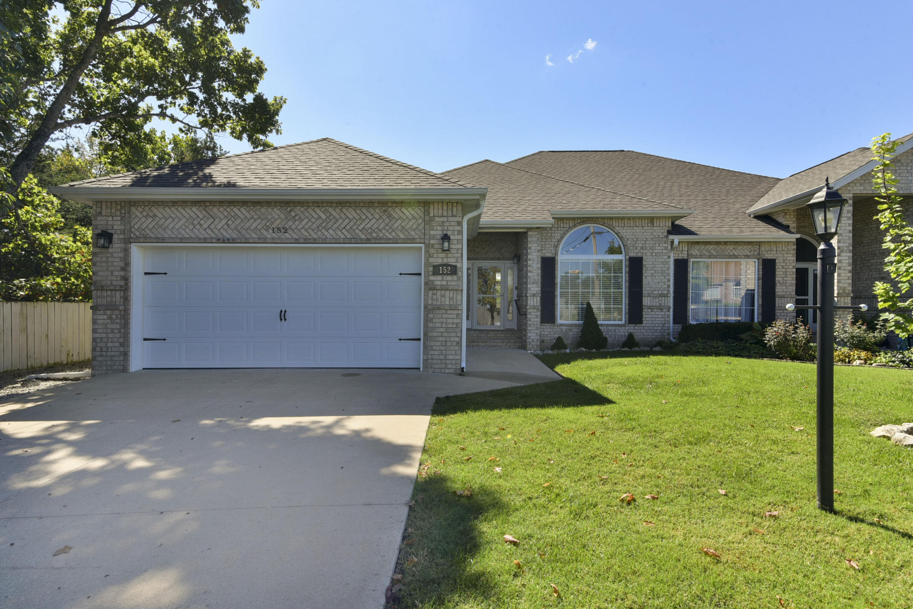 152 Sterling Way Property Photo 1